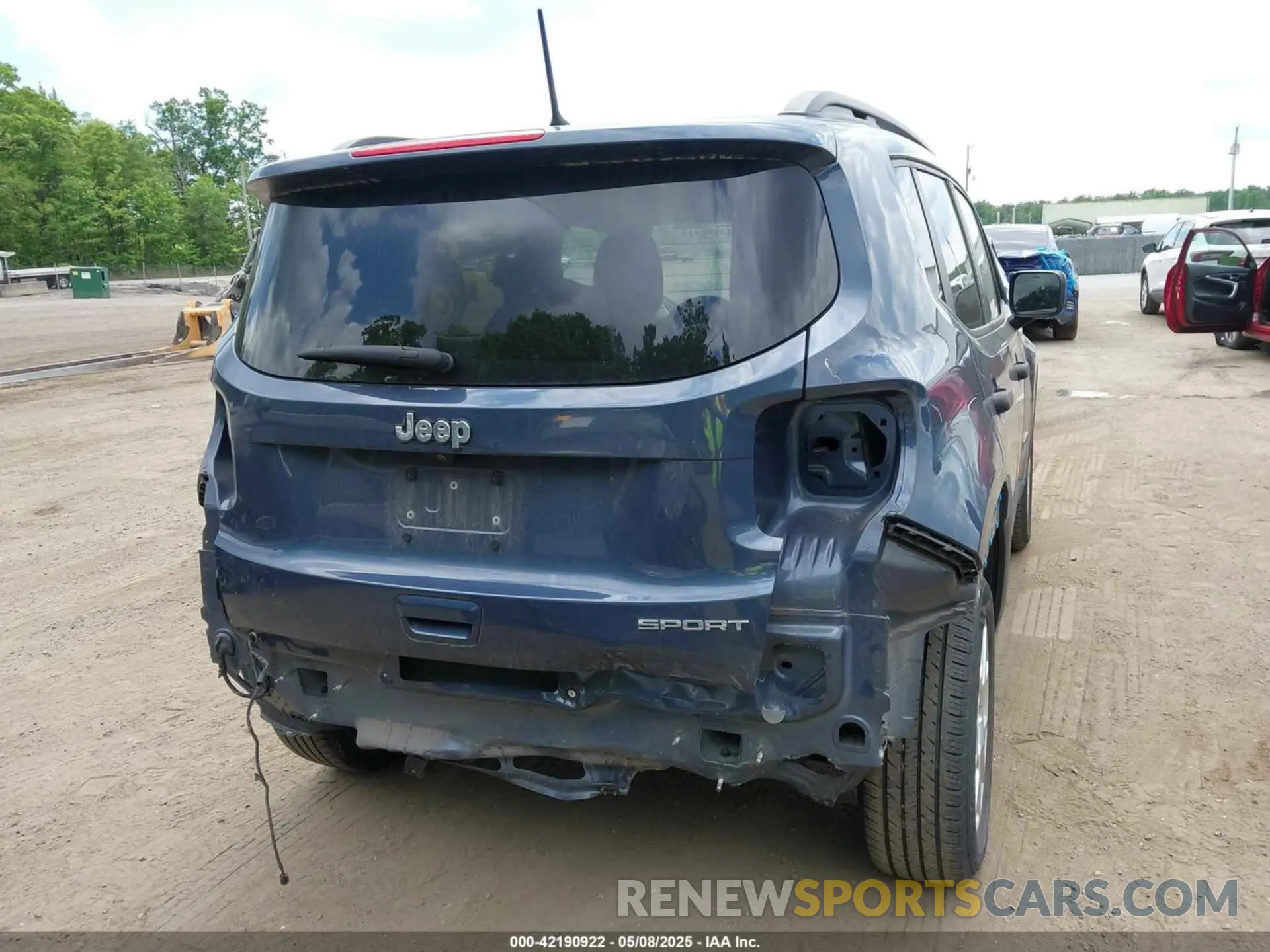 16 fotografías del automóvil dañado ZACNJAAB9KPK76101 JEEP RENEGADE 2019