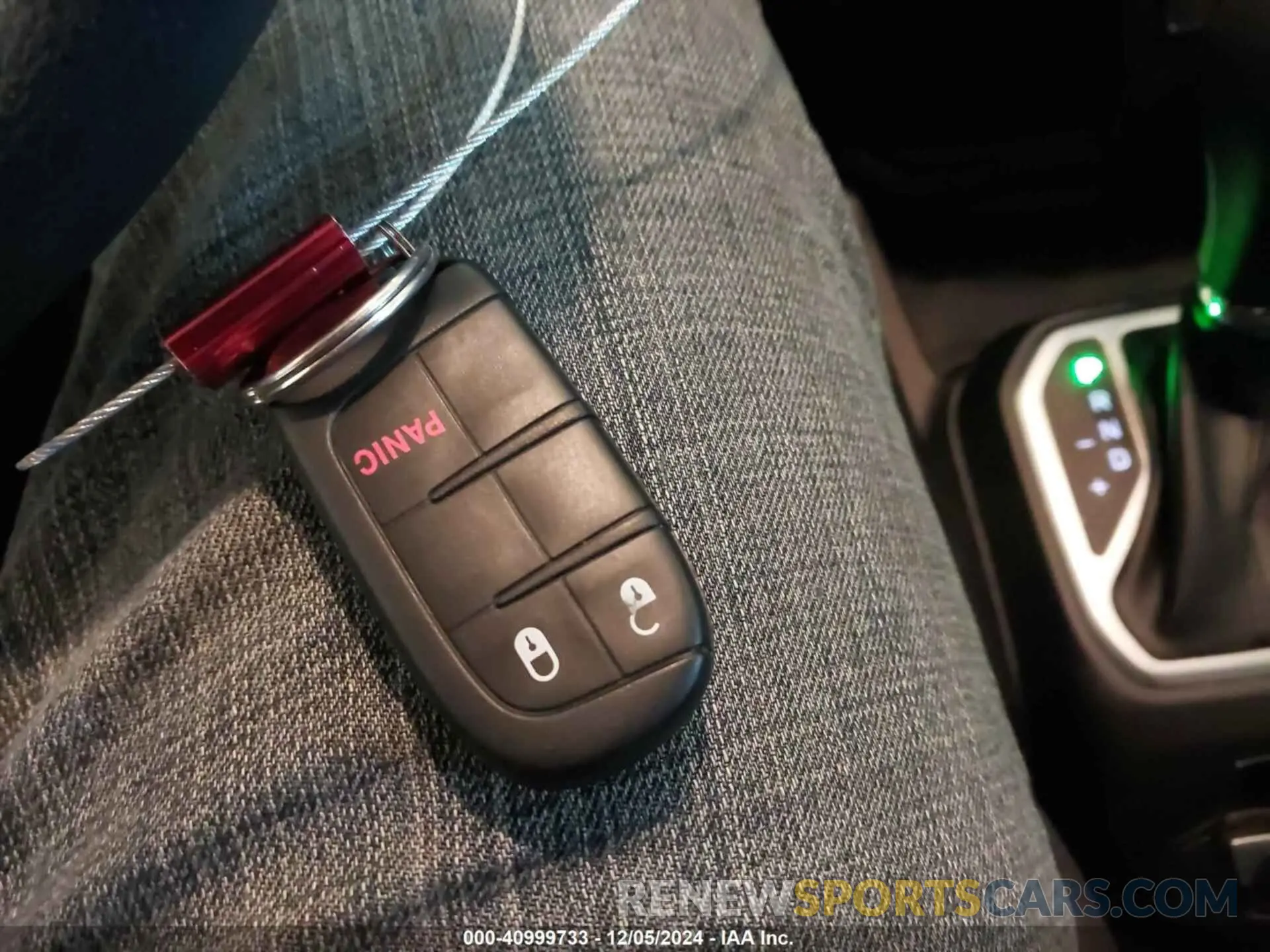 11 fotografías del automóvil dañado ZACNJAABXKPK24931 JEEP RENEGADE 2019