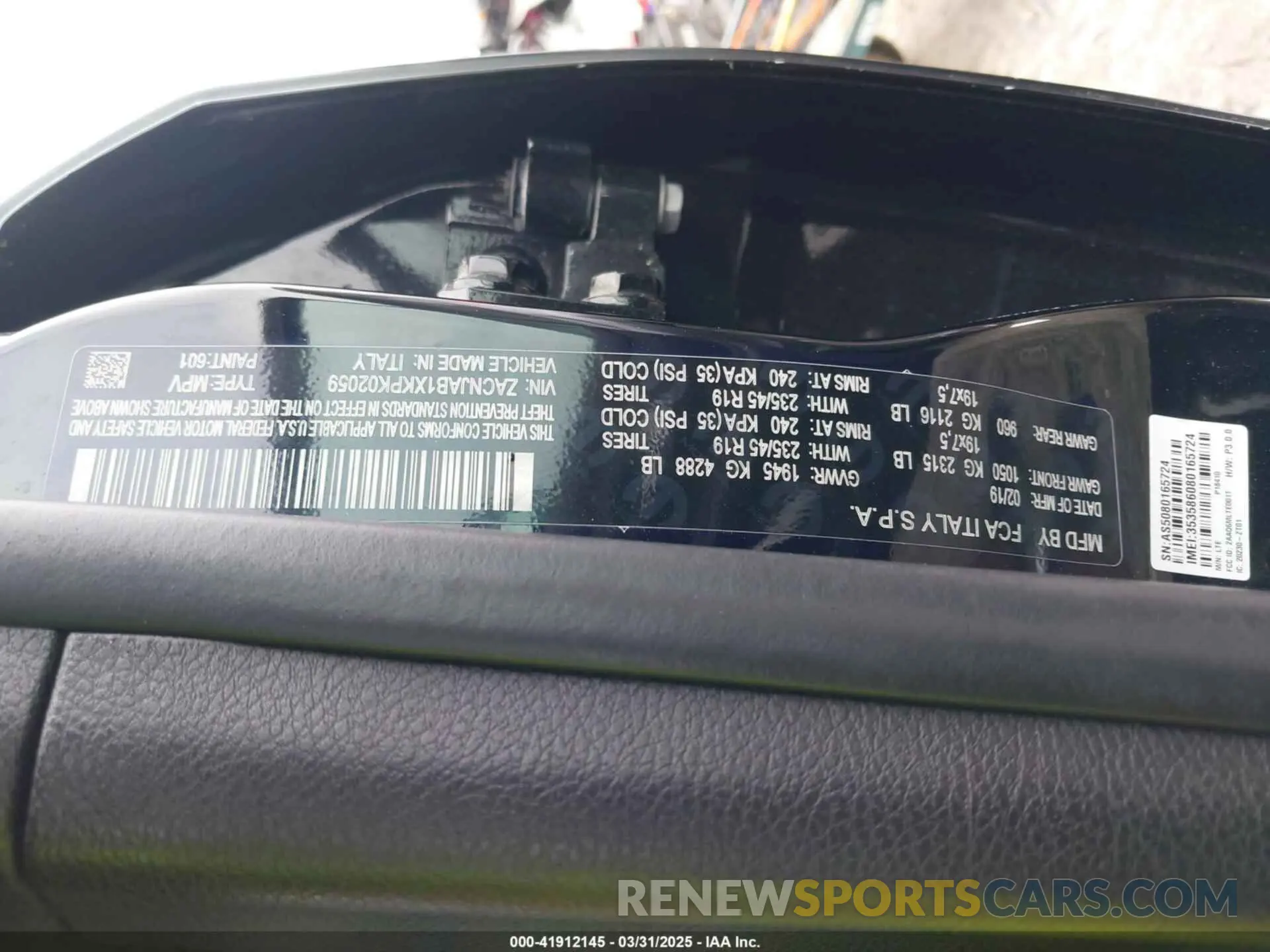 9 fotografías del automóvil dañado ZACNJAB1XKPK02059 JEEP RENEGADE 2019