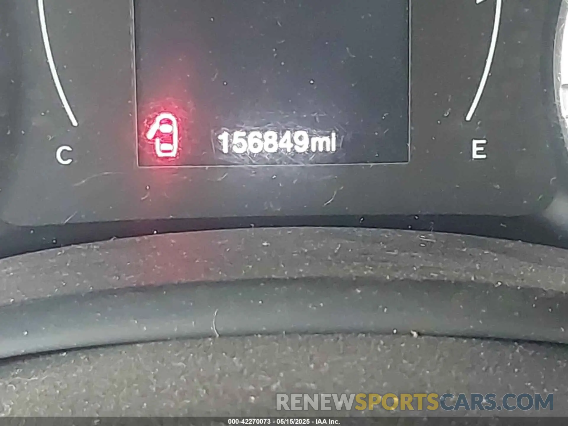 14 fotografías del automóvil dañado ZACNJABB0KPJ75446 JEEP RENEGADE 2019