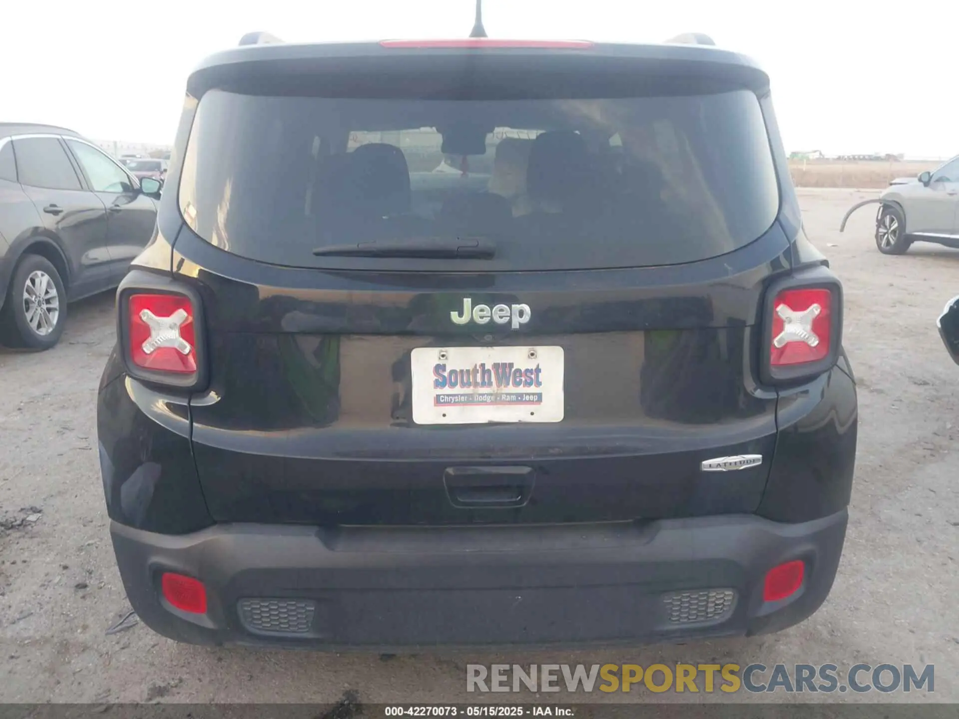 15 fotografías del automóvil dañado ZACNJABB0KPJ75446 JEEP RENEGADE 2019