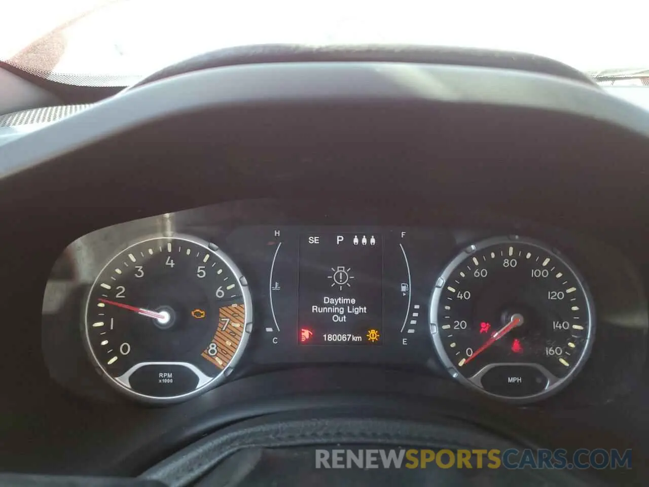 9 fotografías del automóvil dañado ZACNJABB0KPK00863 JEEP RENEGADE 2019