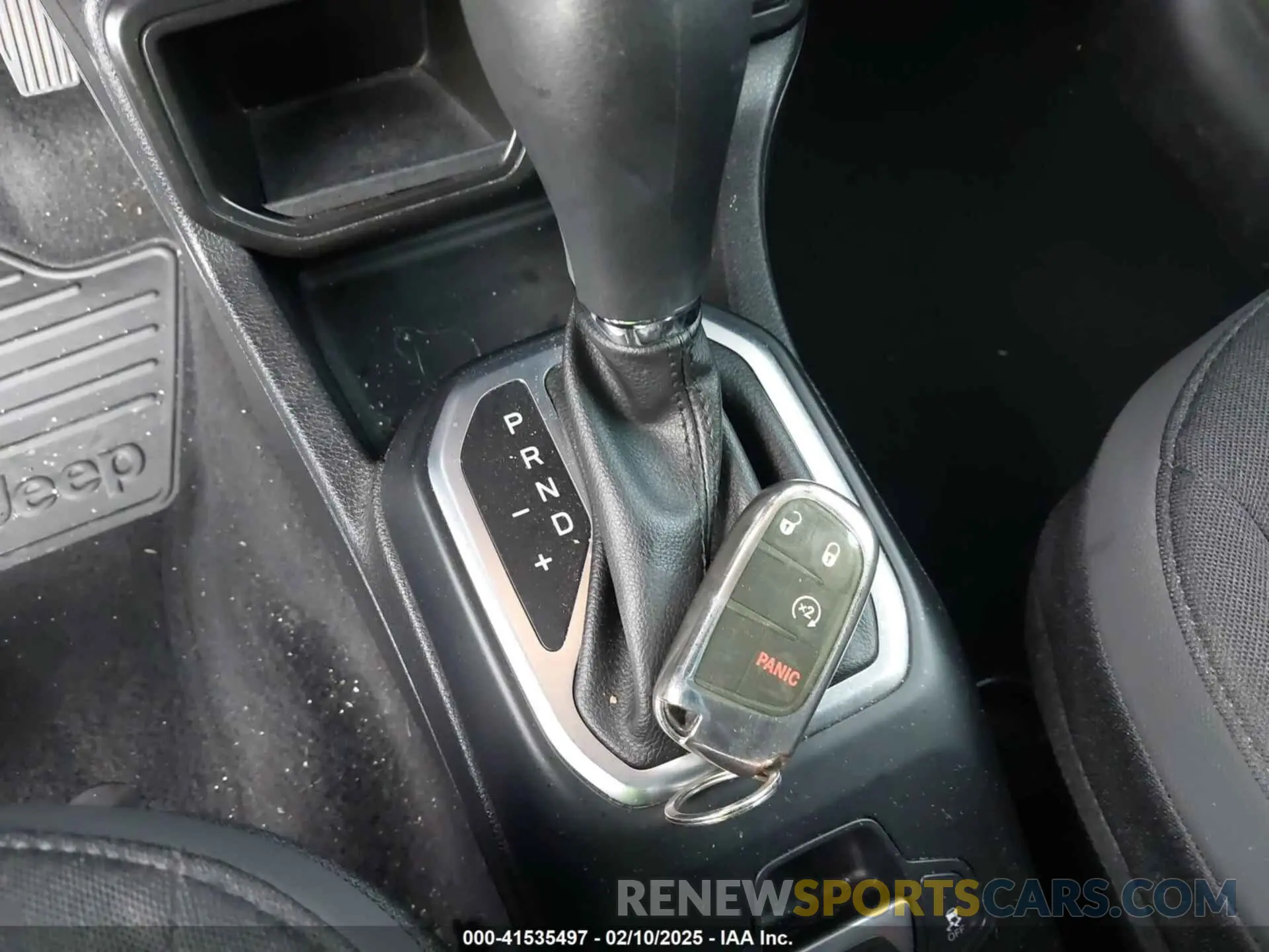 11 fotografías del automóvil dañado ZACNJABB0KPK64076 JEEP RENEGADE 2019
