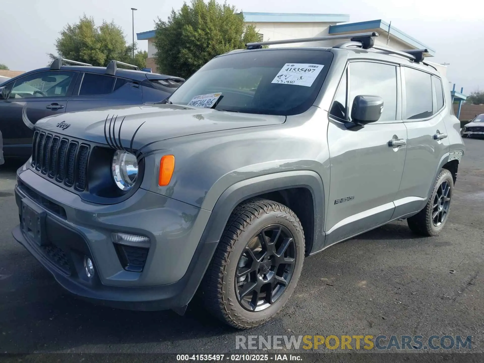 2 fotografías del automóvil dañado ZACNJABB0KPK64076 JEEP RENEGADE 2019