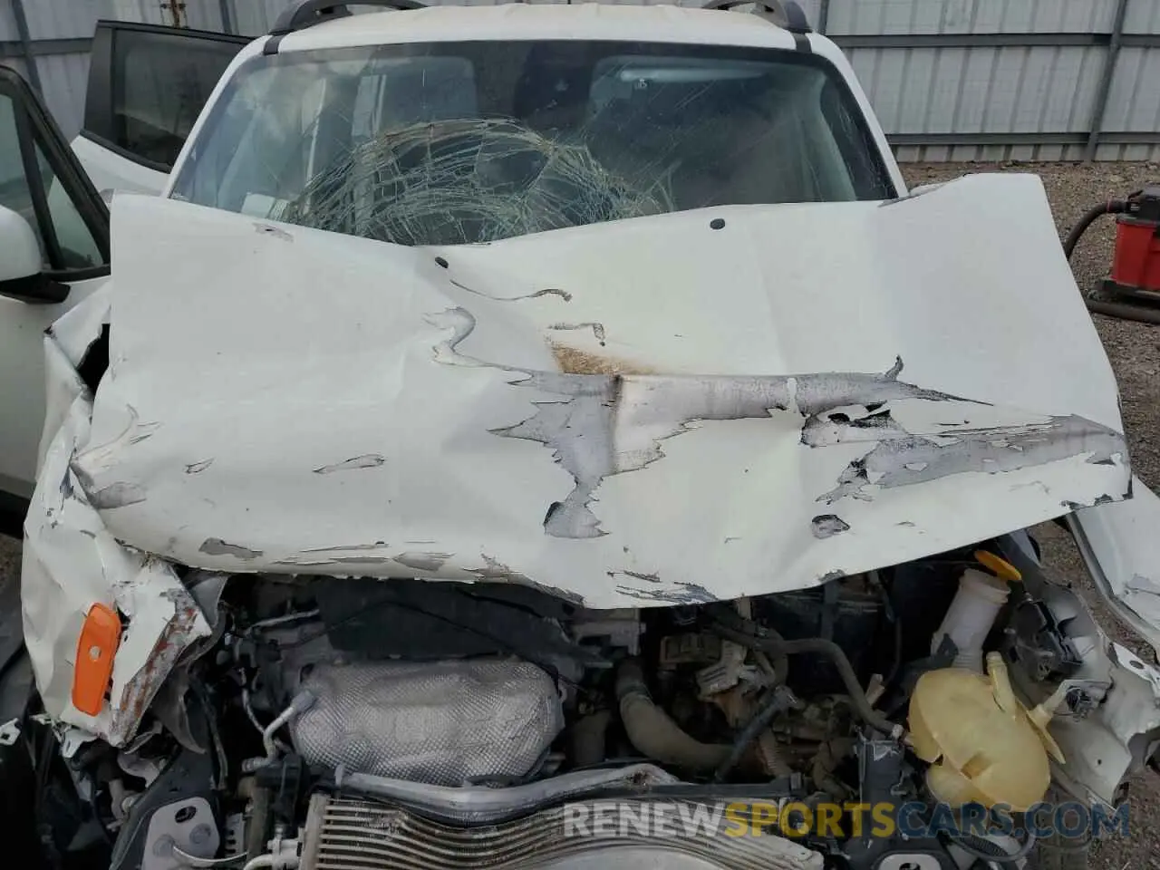 11 fotografías del automóvil dañado ZACNJABB0KPK93447 JEEP RENEGADE 2019