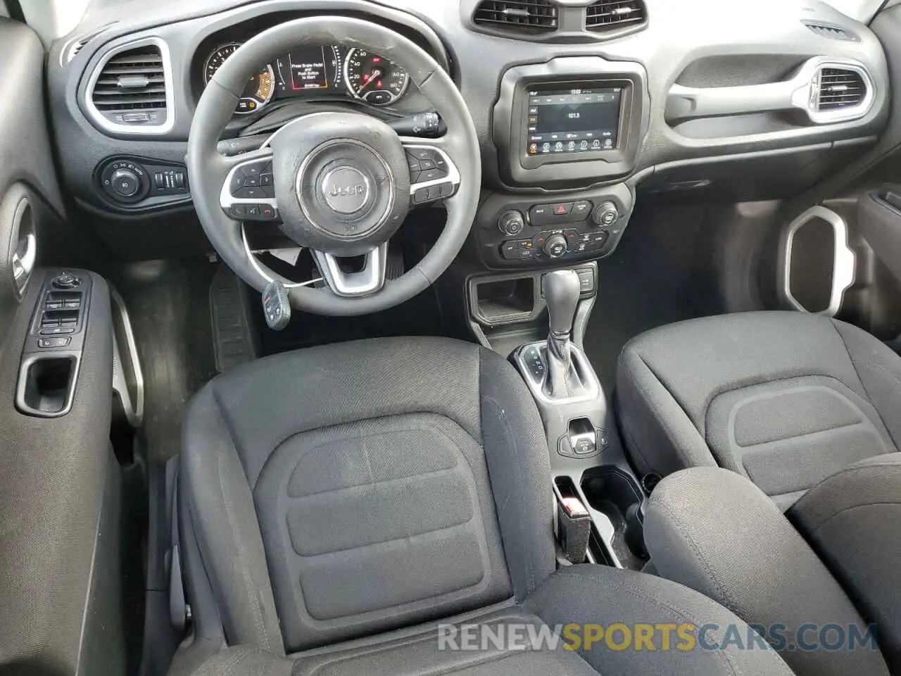 8 fotografías del automóvil dañado ZACNJABB0KPK93447 JEEP RENEGADE 2019