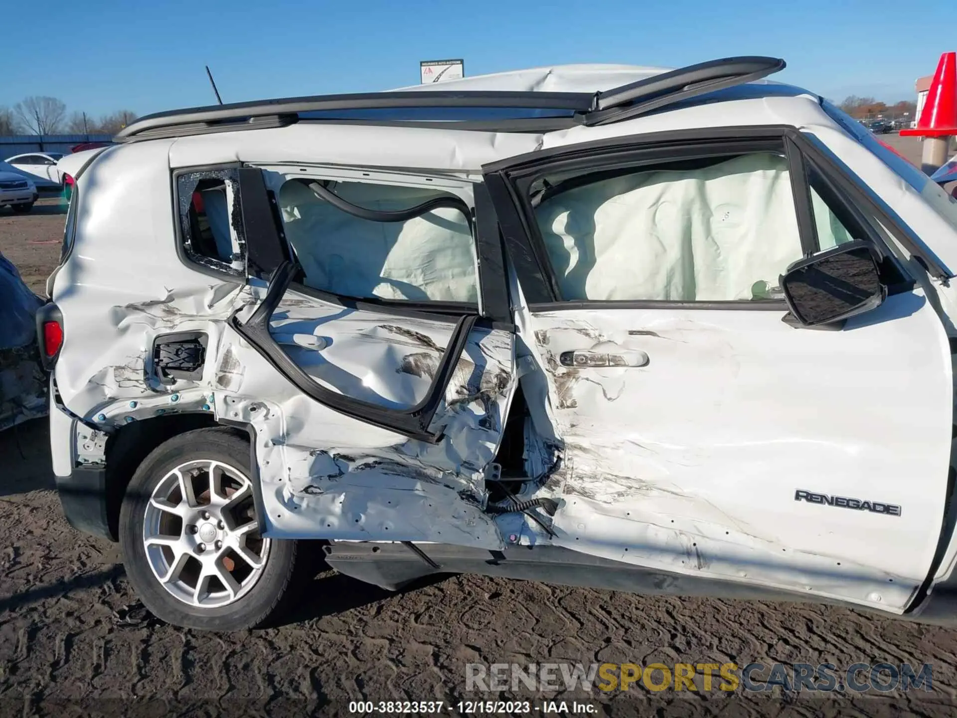 6 fotografías del automóvil dañado ZACNJABB2KPJ96010 JEEP RENEGADE 2019