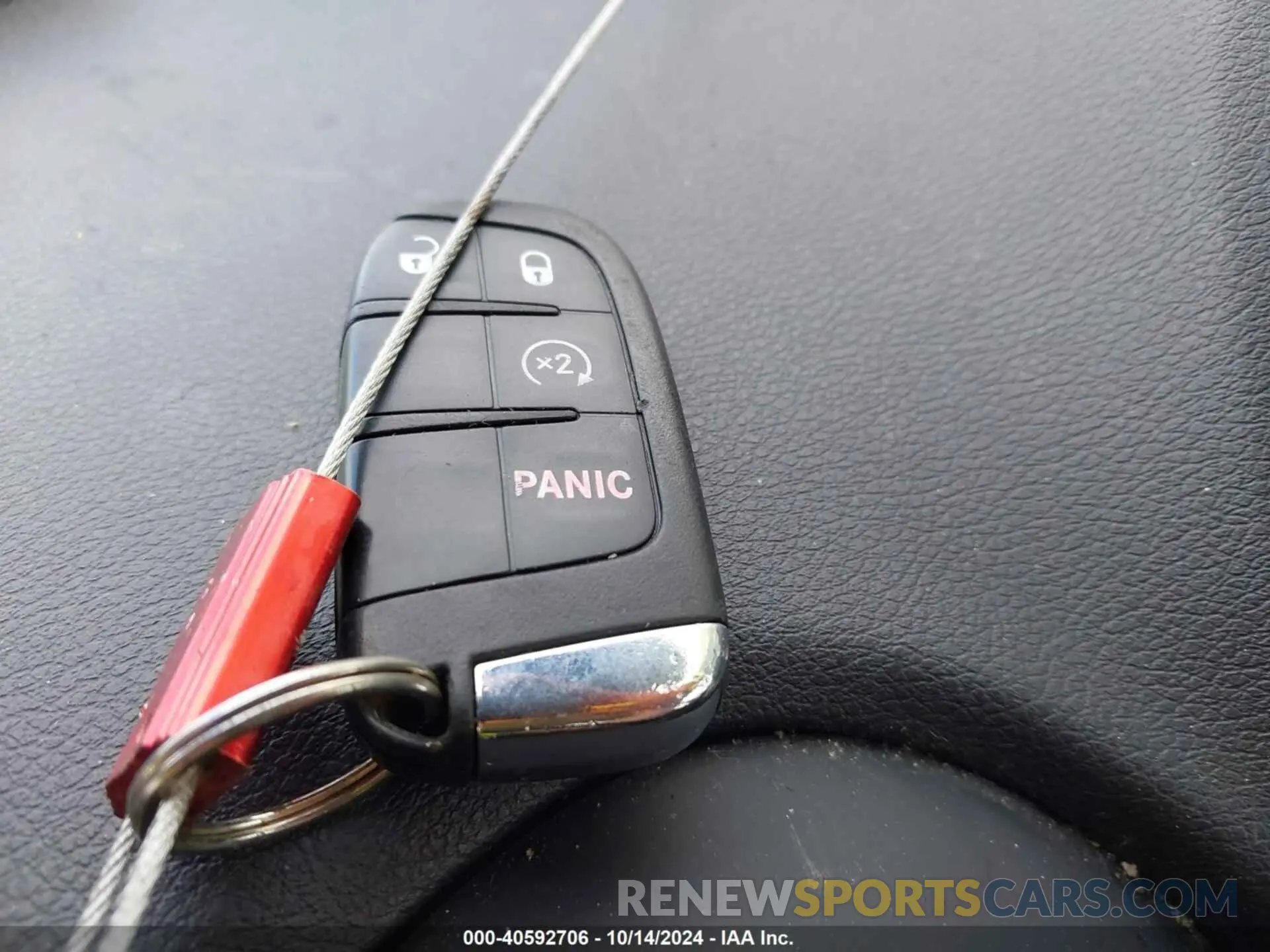 11 fotografías del automóvil dañado ZACNJABB3KPK23814 JEEP RENEGADE 2019
