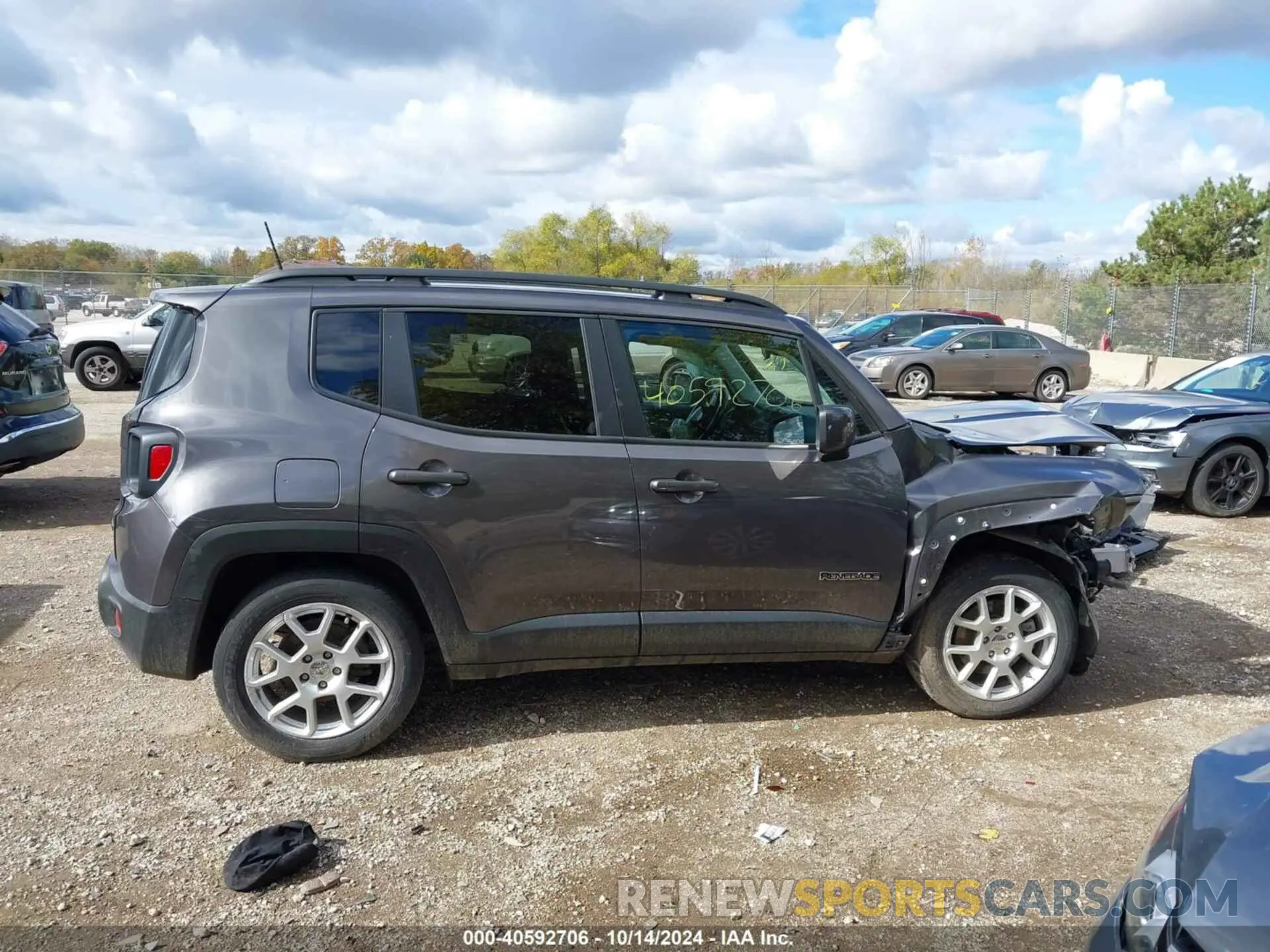 14 fotografías del automóvil dañado ZACNJABB3KPK23814 JEEP RENEGADE 2019