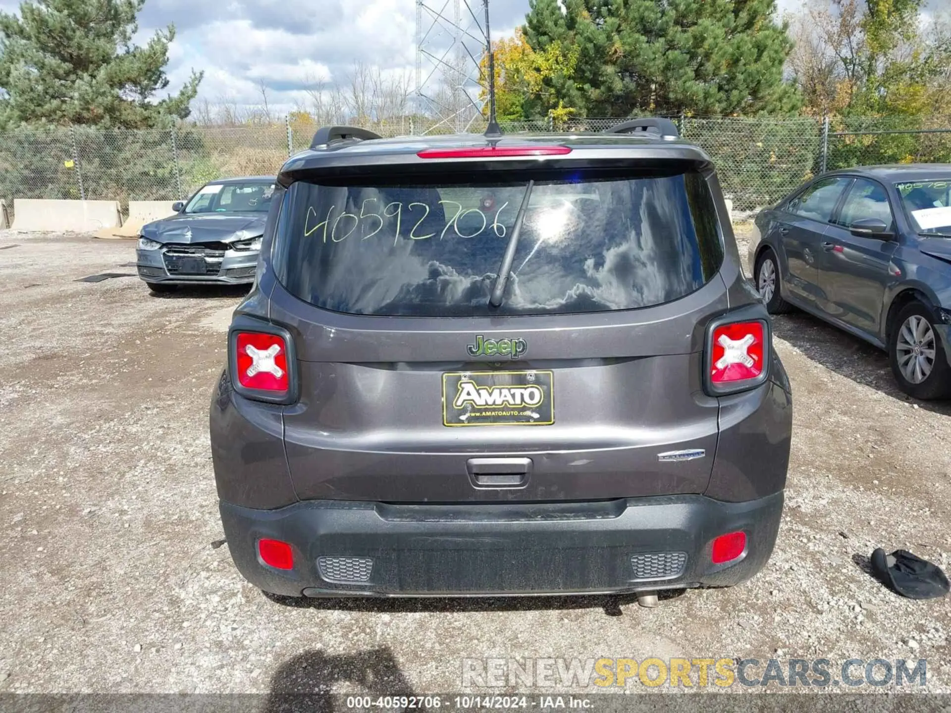17 fotografías del automóvil dañado ZACNJABB3KPK23814 JEEP RENEGADE 2019