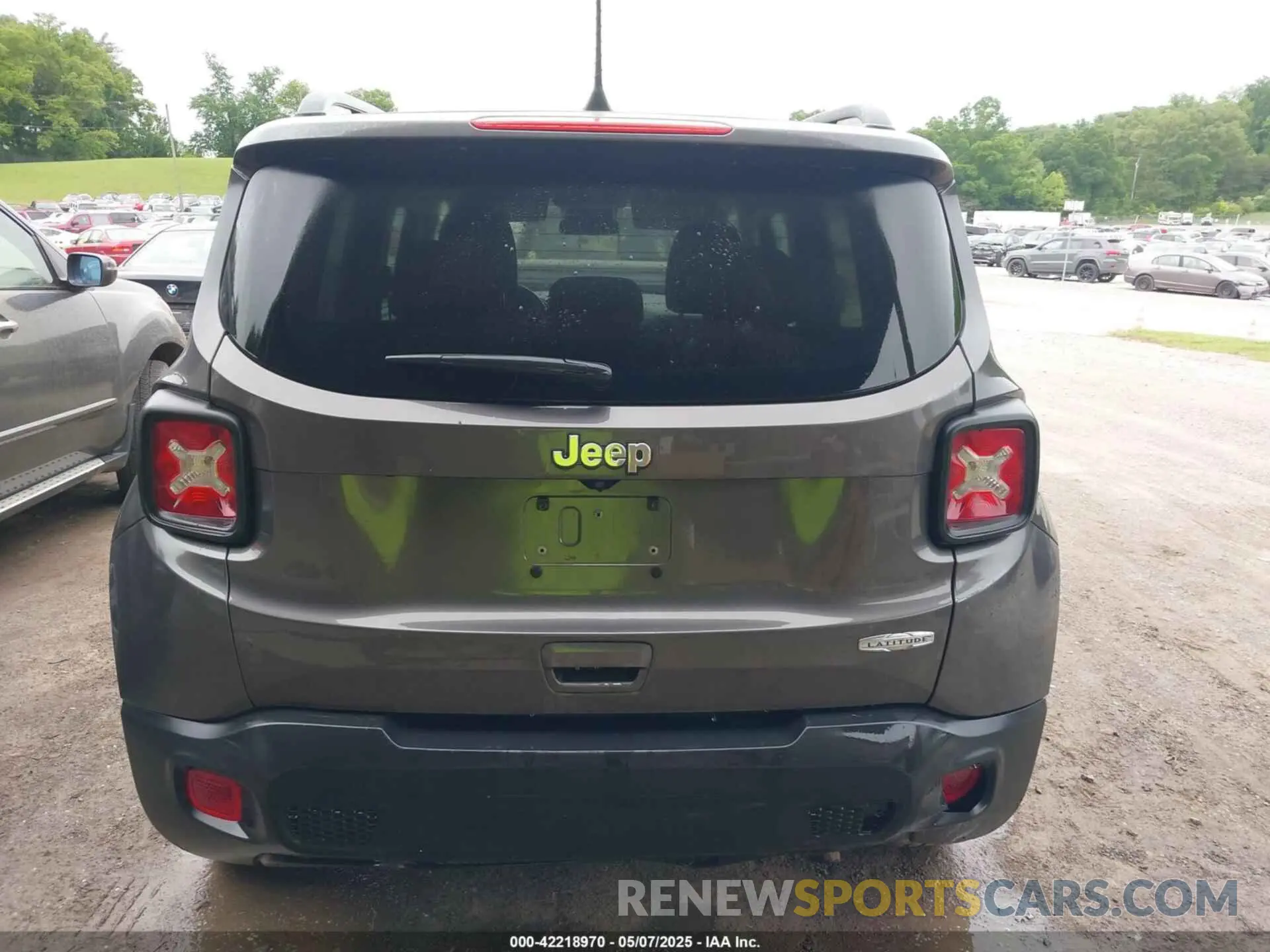 16 fotografías del automóvil dañado ZACNJABB4KPJ73599 JEEP RENEGADE 2019
