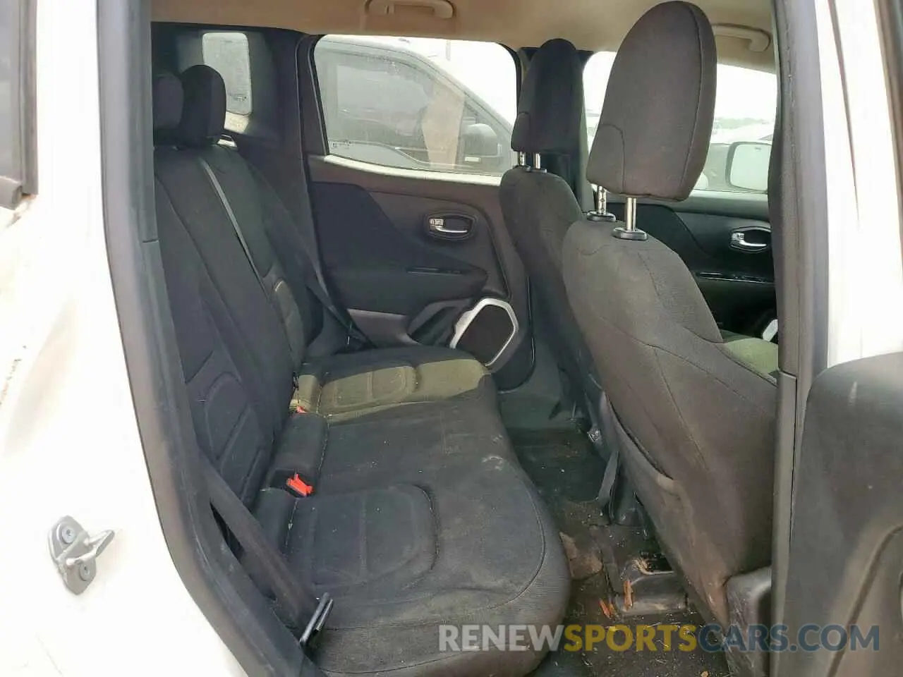 10 fotografías del automóvil dañado ZACNJABB4KPK01448 JEEP RENEGADE 2019