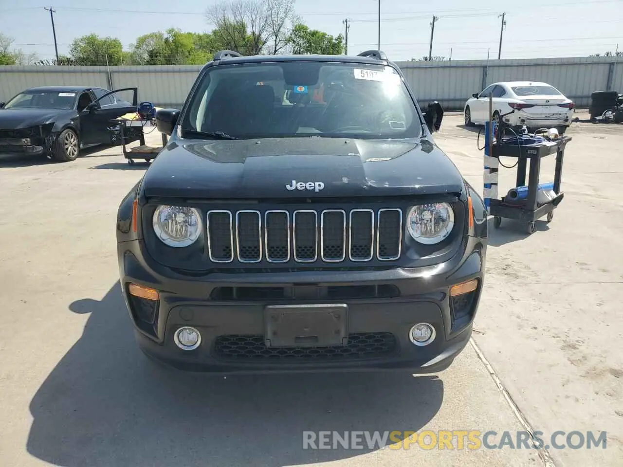 5 fotografías del automóvil dañado ZACNJABB5KPJ84904 JEEP RENEGADE 2019