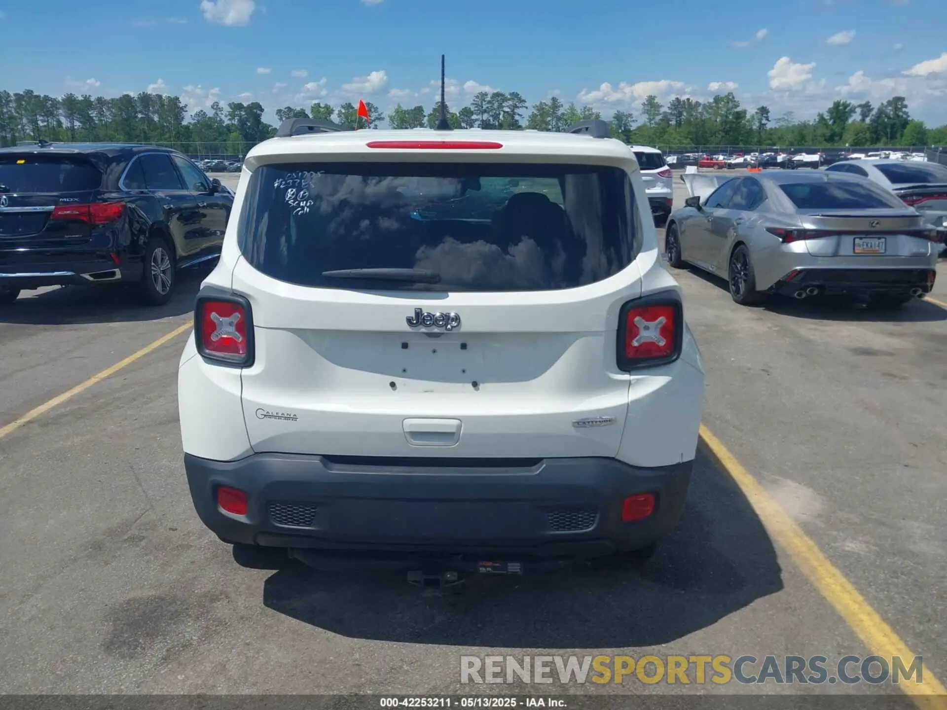 16 fotografías del automóvil dañado ZACNJABB9KPK20061 JEEP RENEGADE 2019