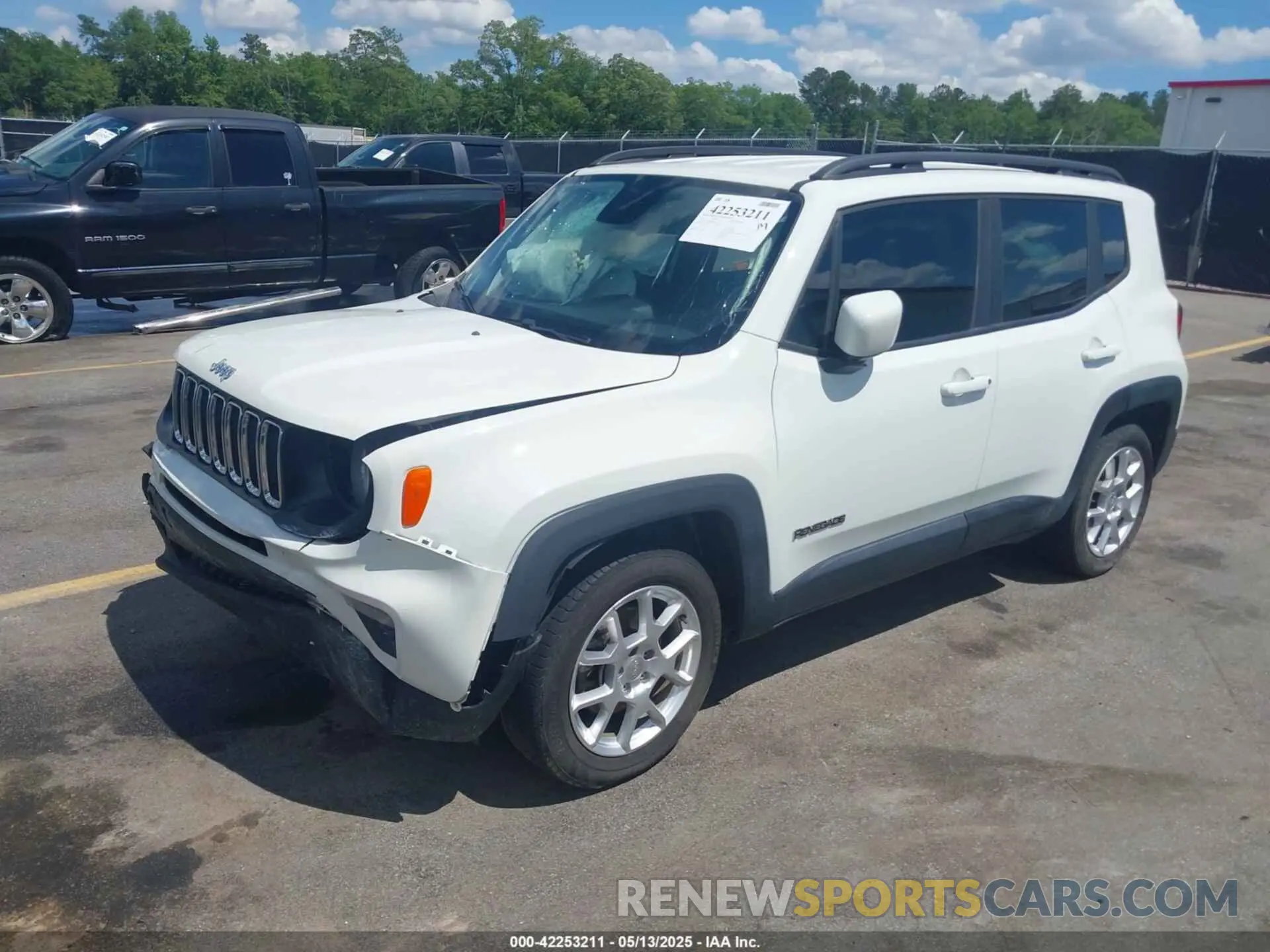 2 fotografías del automóvil dañado ZACNJABB9KPK20061 JEEP RENEGADE 2019