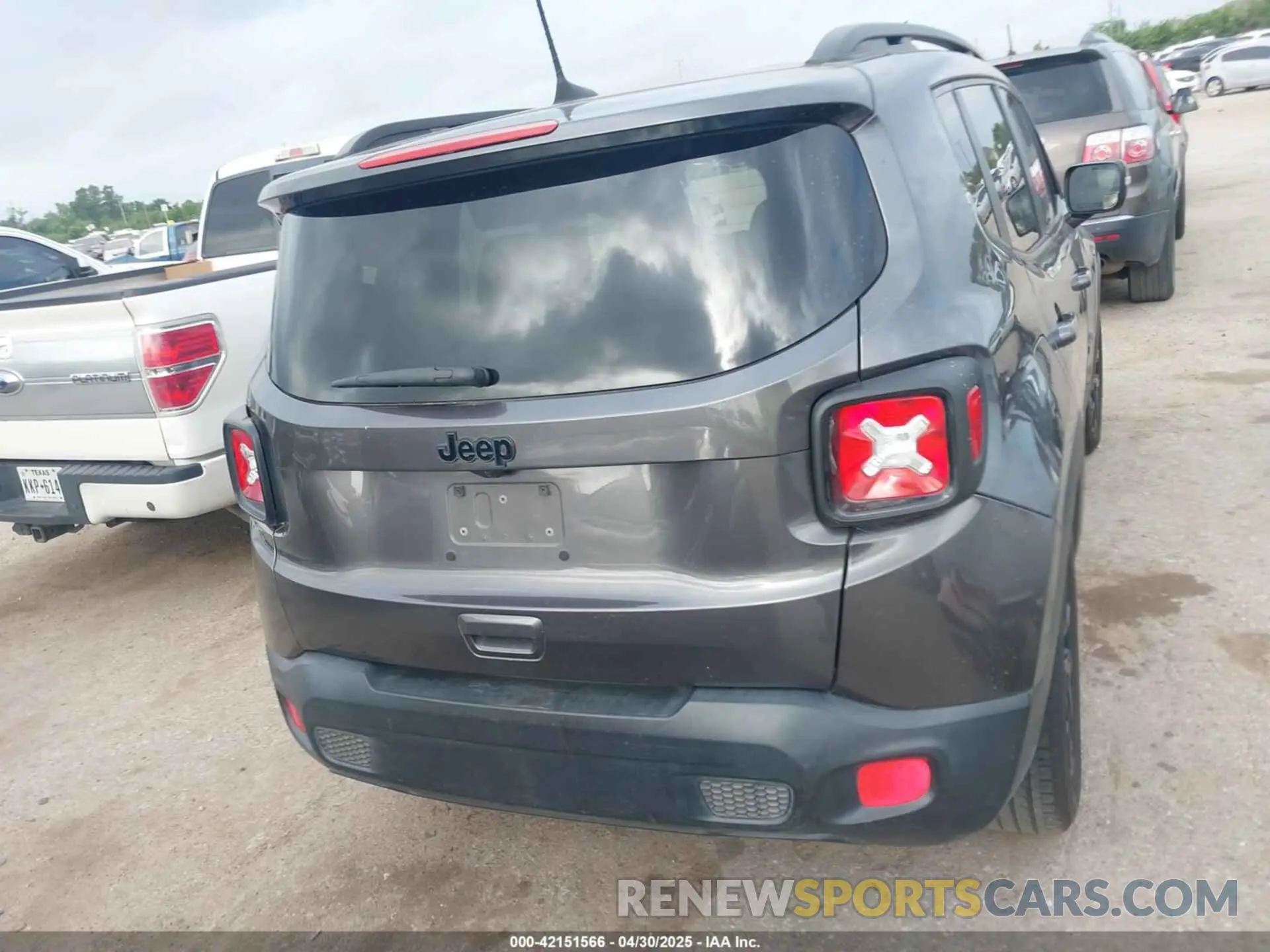 15 fotografías del automóvil dañado ZACNJABBXKPJ76703 JEEP RENEGADE 2019