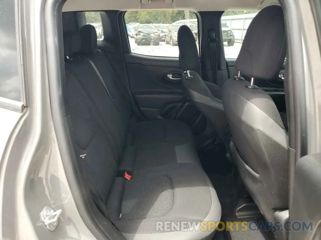 10 fotografías del automóvil dañado ZACNJABBXKPK42652 JEEP RENEGADE 2019