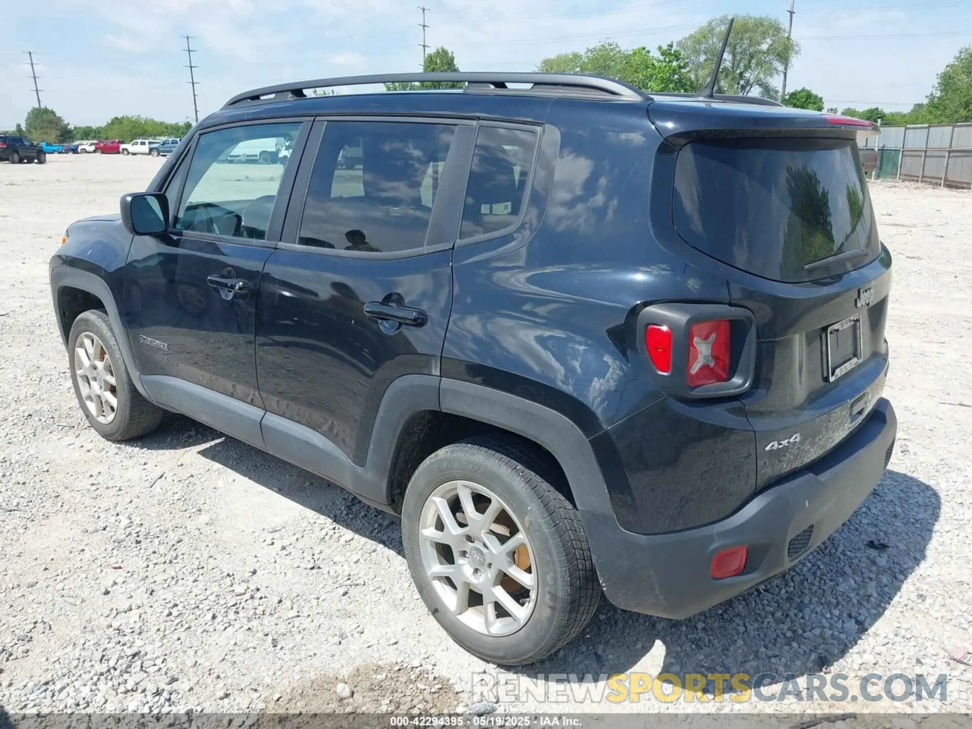3 fotografías del automóvil dañado ZACNJBA17KPJ98673 JEEP RENEGADE 2019