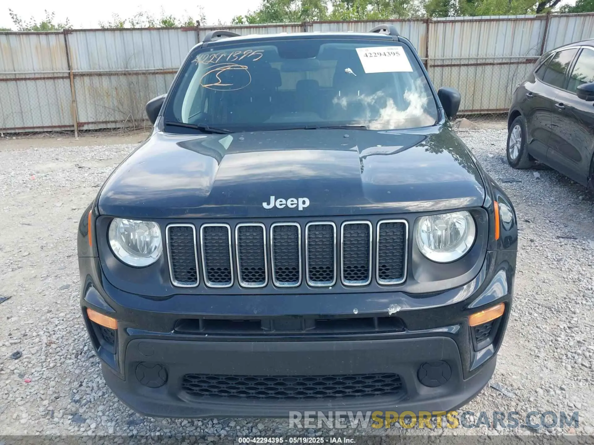 6 fotografías del automóvil dañado ZACNJBA17KPJ98673 JEEP RENEGADE 2019