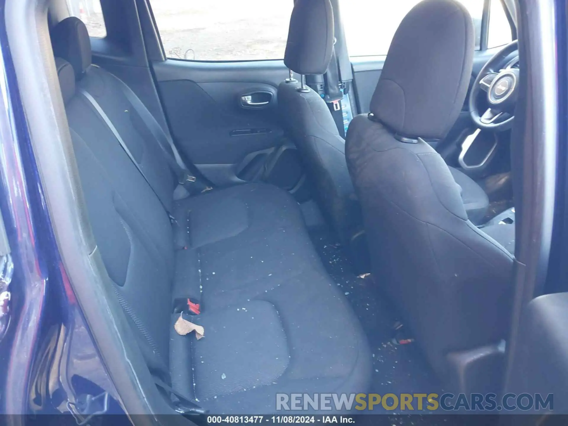 8 fotografías del automóvil dañado ZACNJBAB0KPK15497 JEEP RENEGADE 2019