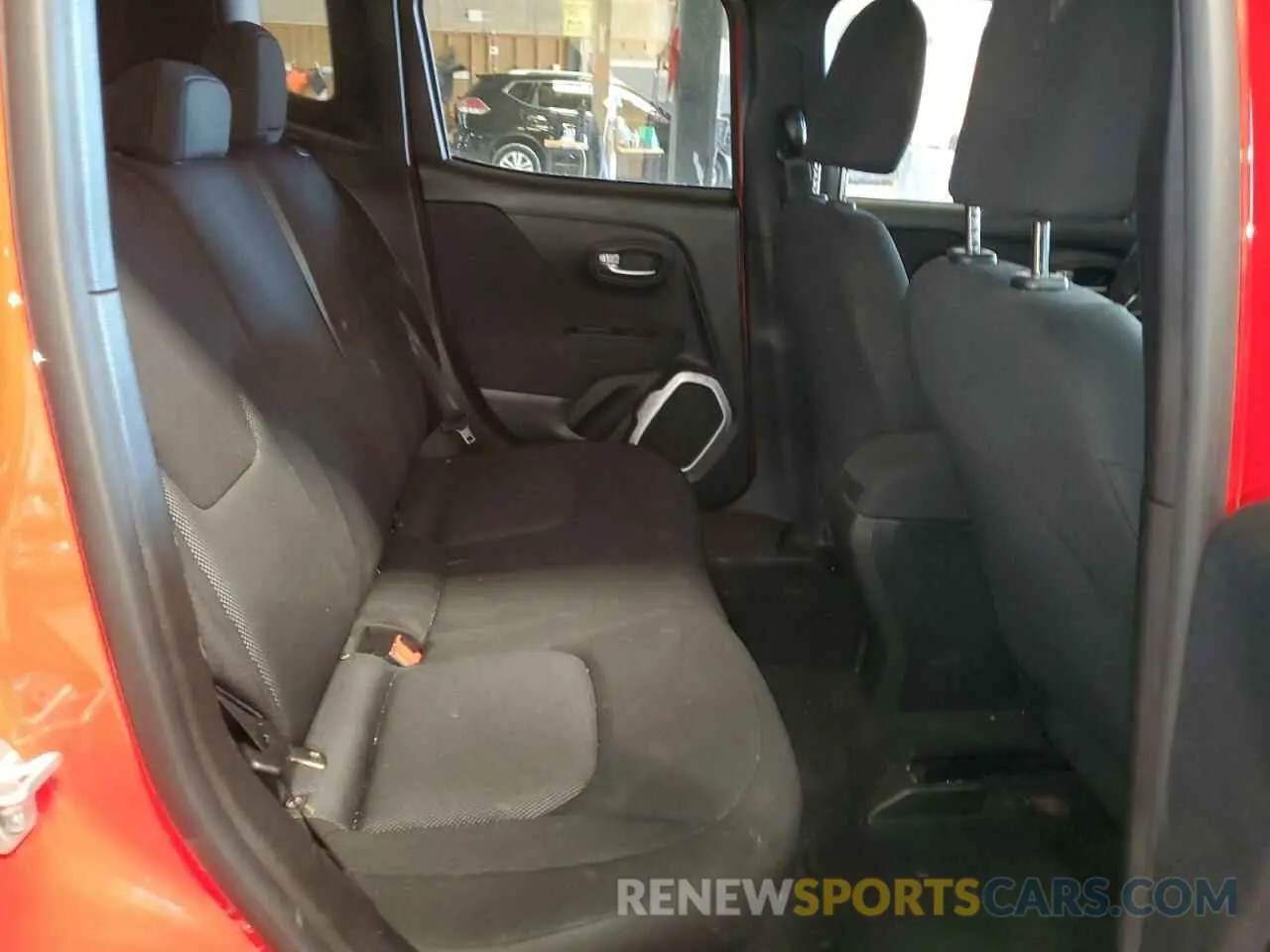 11 fotografías del automóvil dañado ZACNJBAB1KPJ83790 JEEP RENEGADE 2019