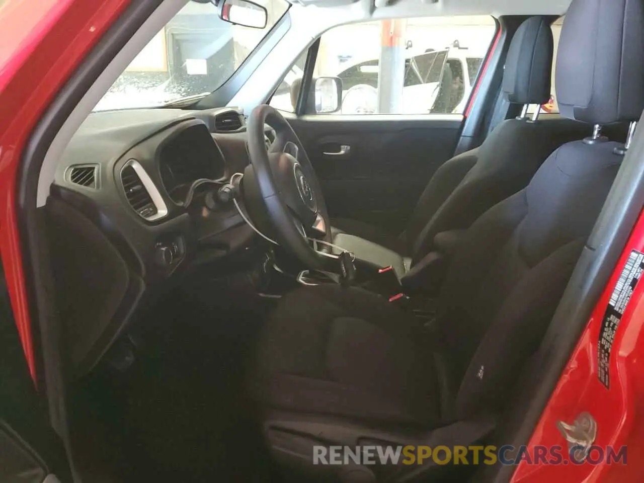 7 fotografías del automóvil dañado ZACNJBAB1KPJ83790 JEEP RENEGADE 2019