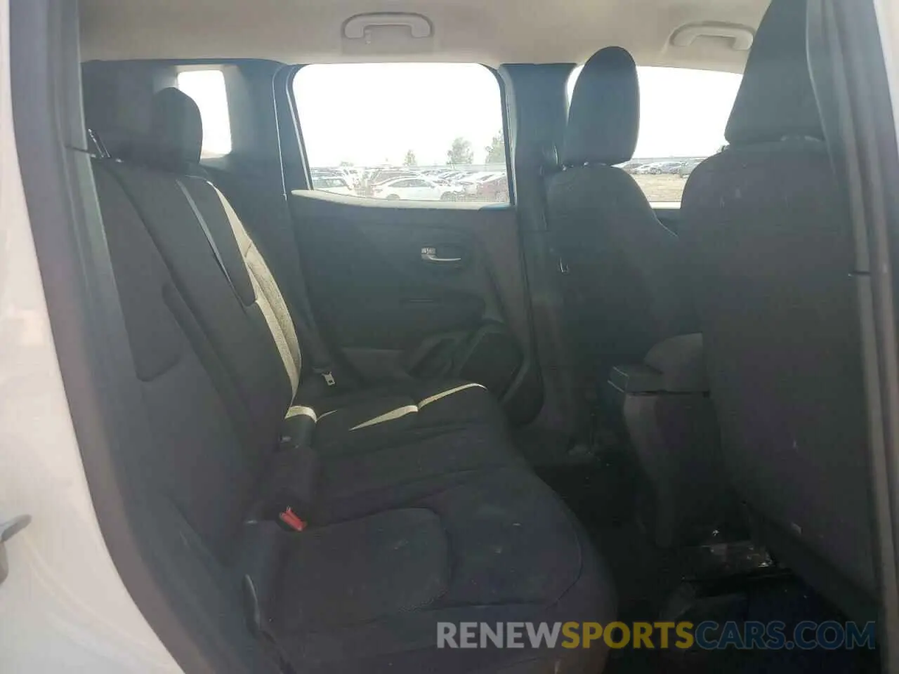 11 fotografías del automóvil dañado ZACNJBAB2KPK56200 JEEP RENEGADE 2019