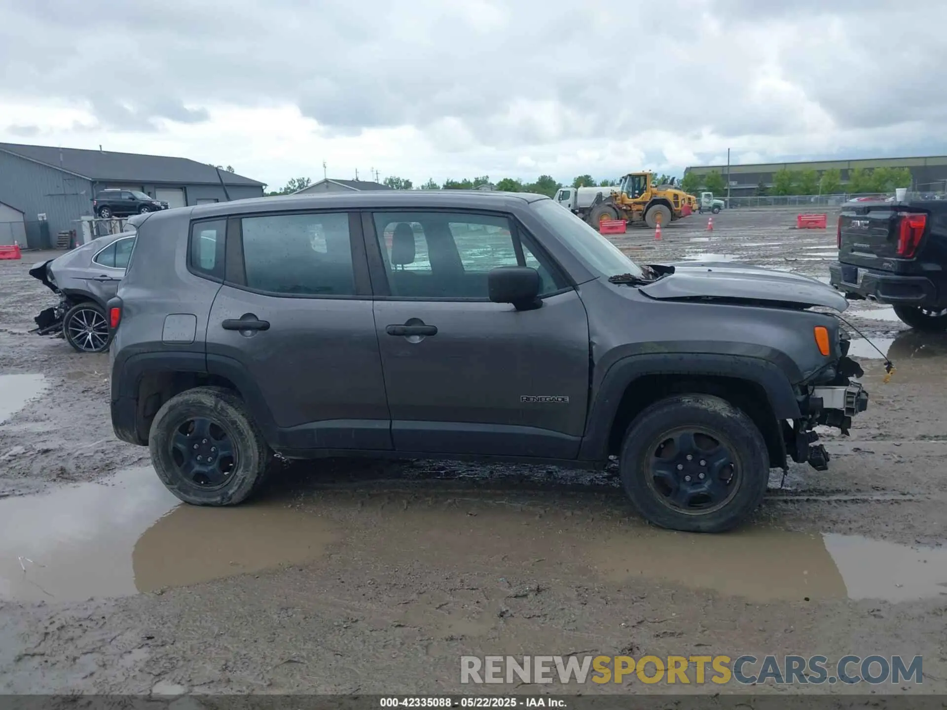 14 fotografías del automóvil dañado ZACNJBAB4KPK27653 JEEP RENEGADE 2019