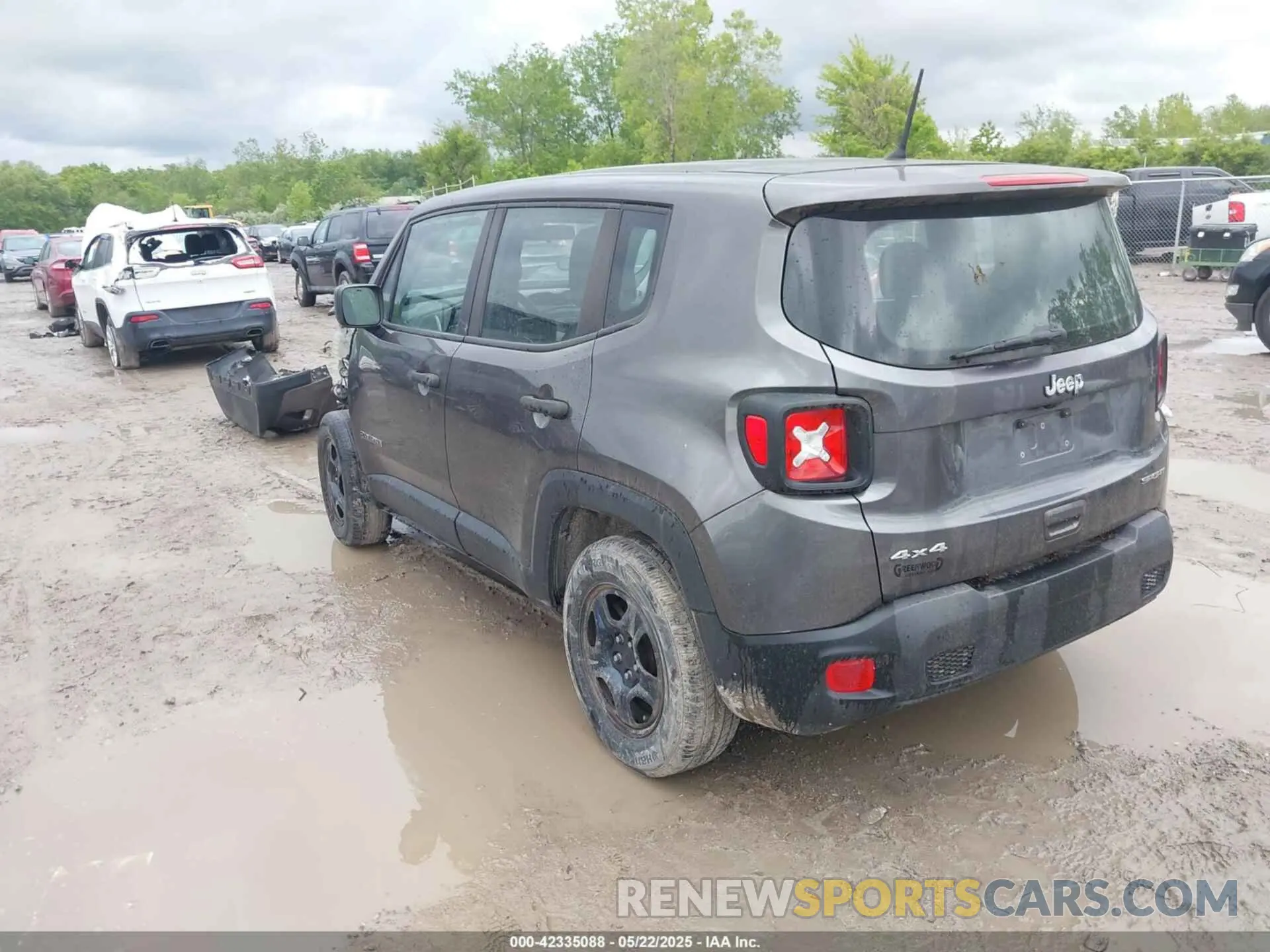 3 fotografías del automóvil dañado ZACNJBAB4KPK27653 JEEP RENEGADE 2019
