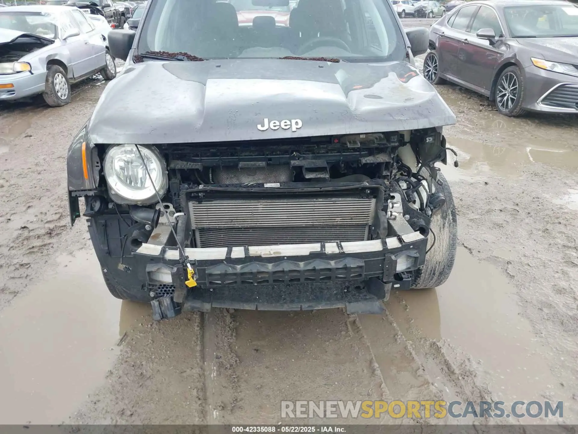6 fotografías del automóvil dañado ZACNJBAB4KPK27653 JEEP RENEGADE 2019