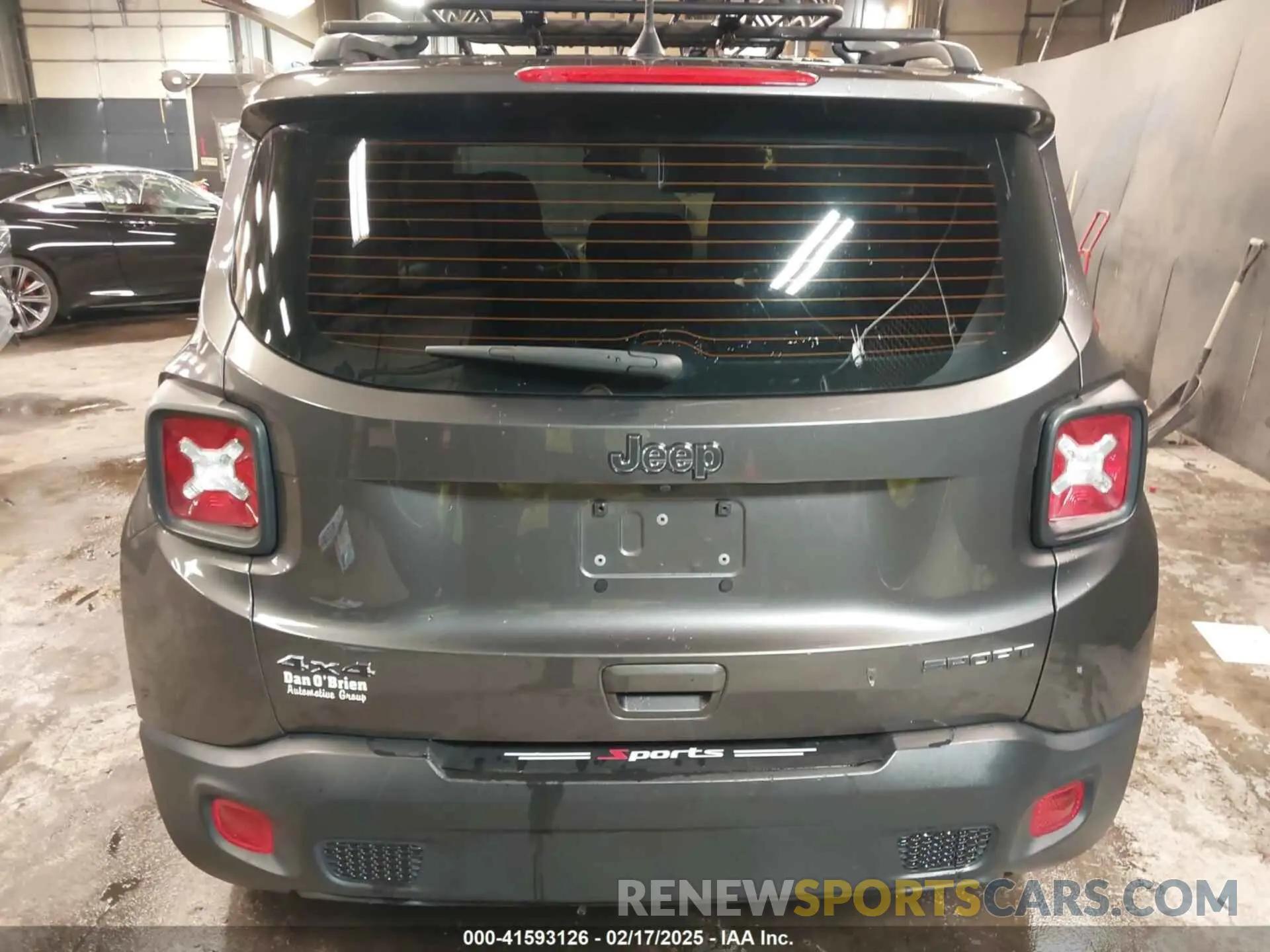 16 fotografías del automóvil dañado ZACNJBAB4KPK79364 JEEP RENEGADE 2019