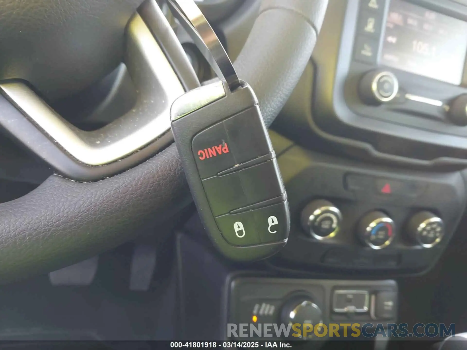 11 fotografías del automóvil dañado ZACNJBAB7KPK71811 JEEP RENEGADE 2019