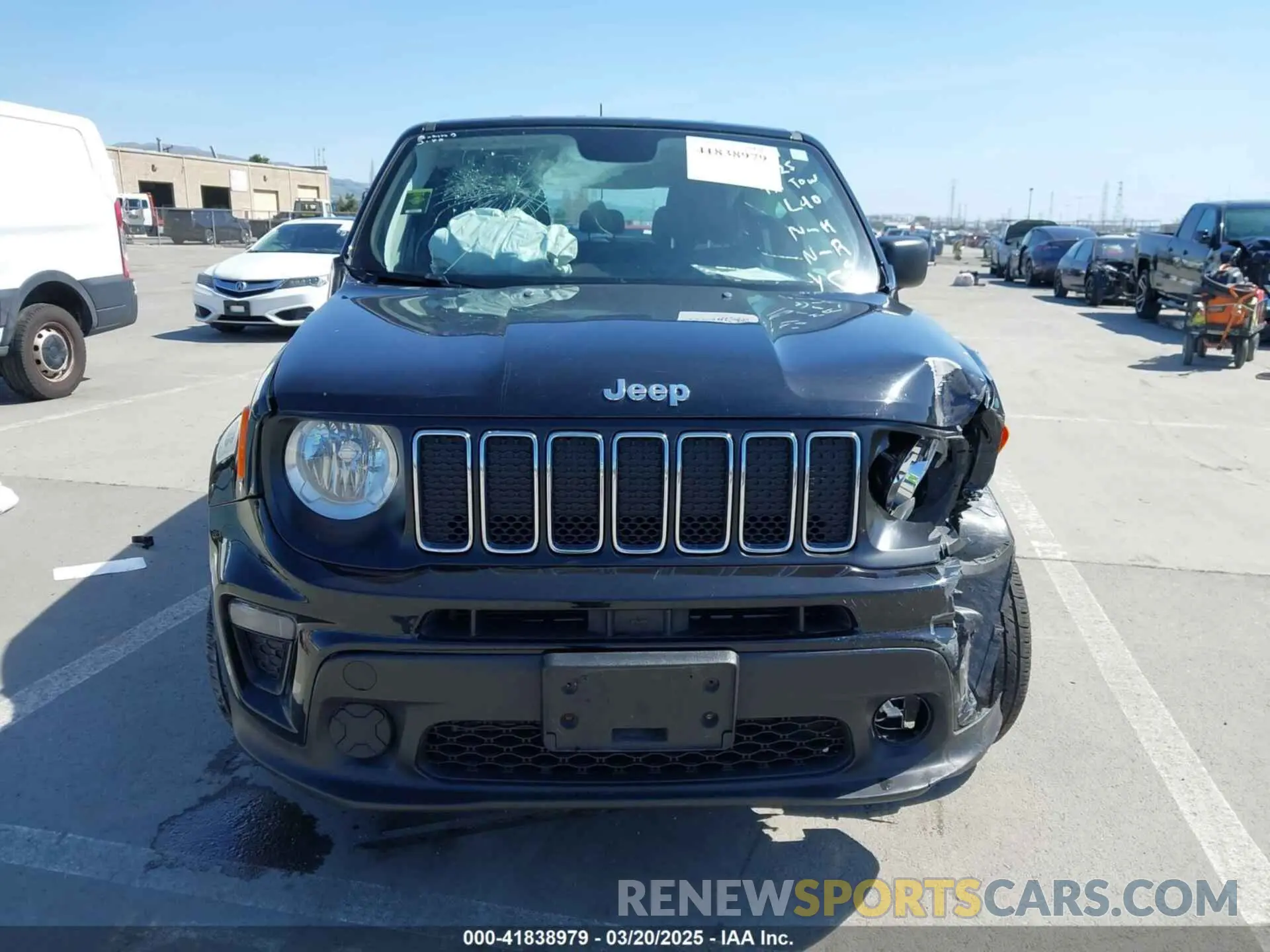 12 fotografías del automóvil dañado ZACNJBAB8KPK74653 JEEP RENEGADE 2019