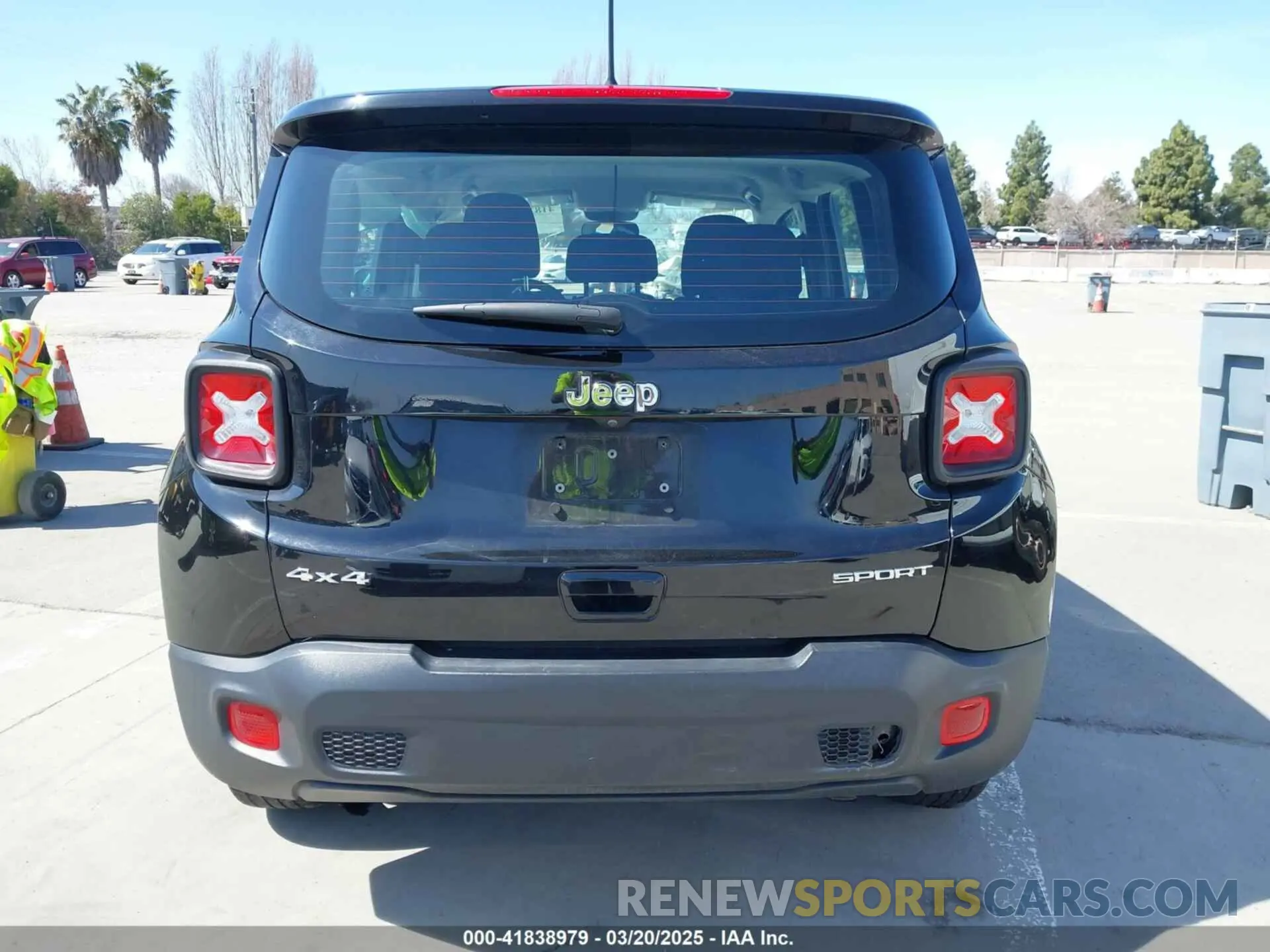 16 fotografías del automóvil dañado ZACNJBAB8KPK74653 JEEP RENEGADE 2019