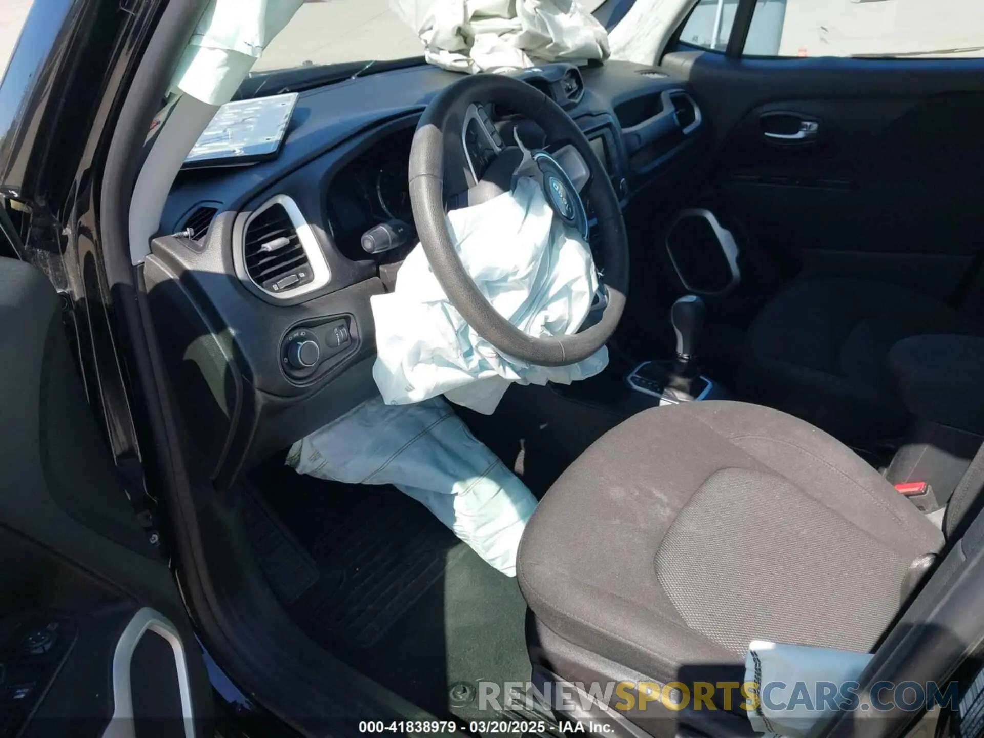 5 fotografías del automóvil dañado ZACNJBAB8KPK74653 JEEP RENEGADE 2019