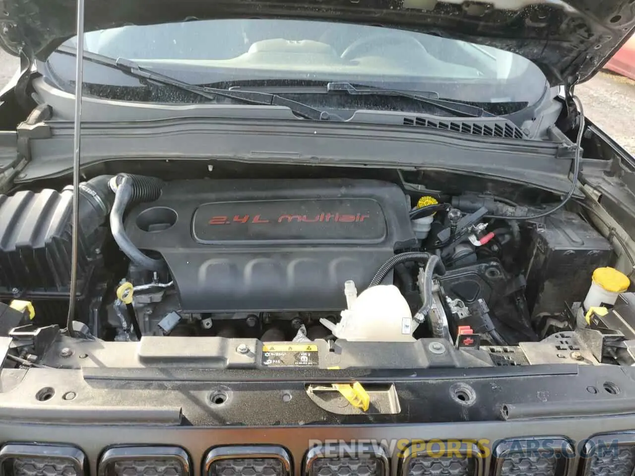 11 fotografías del automóvil dañado ZACNJBAB9KPK25669 JEEP RENEGADE 2019