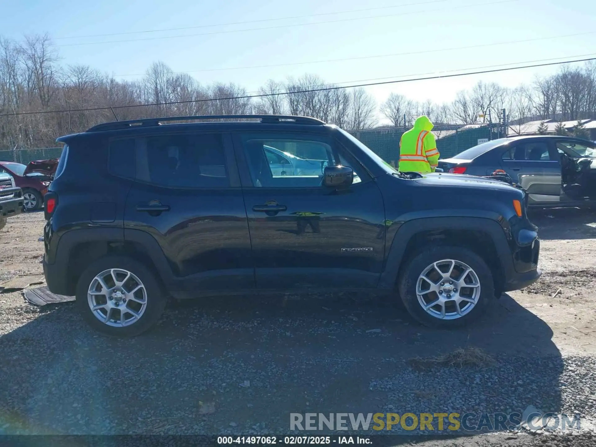 14 fotografías del automóvil dañado ZACNJBB17KPK10464 JEEP RENEGADE 2019