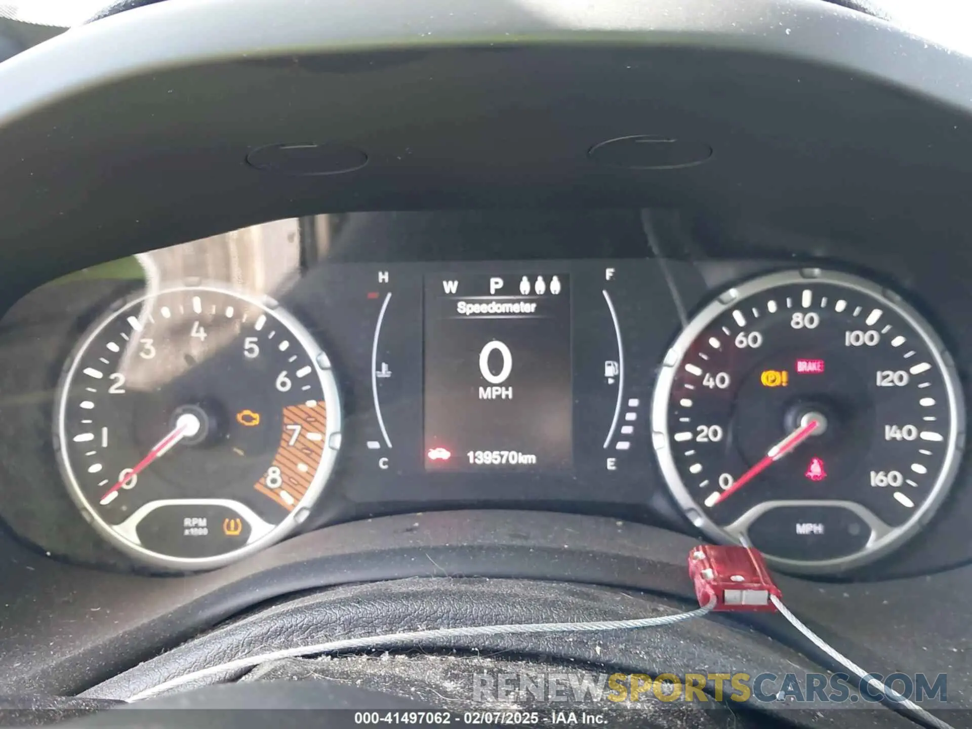 7 fotografías del automóvil dañado ZACNJBB17KPK10464 JEEP RENEGADE 2019