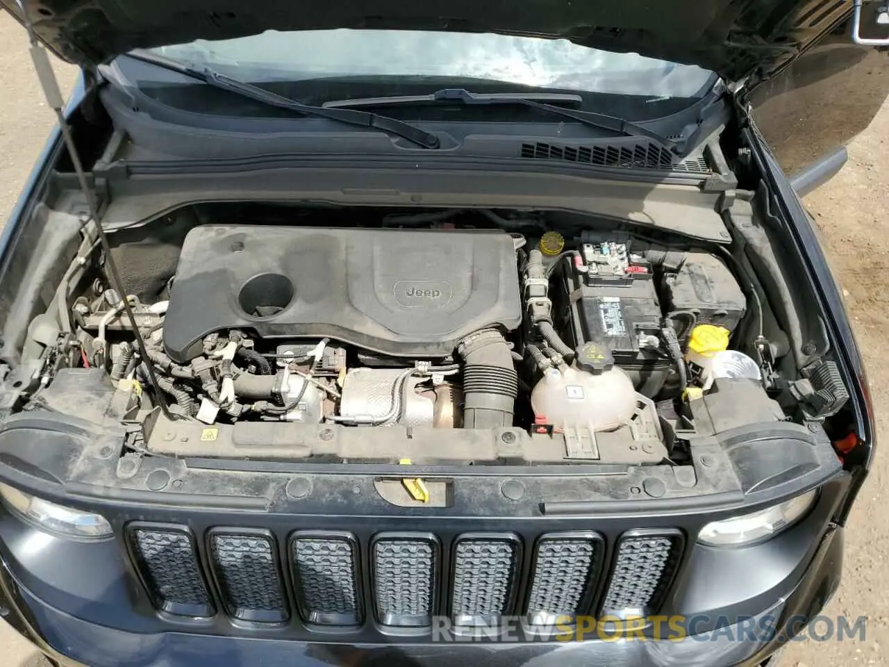 12 fotografías del automóvil dañado ZACNJBB1XKPK24830 JEEP RENEGADE 2019