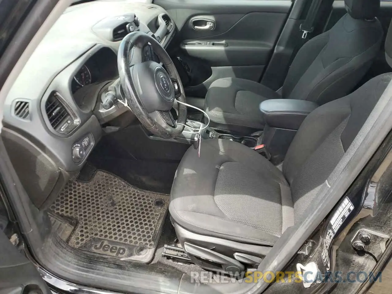 7 fotografías del automóvil dañado ZACNJBB1XKPK24830 JEEP RENEGADE 2019