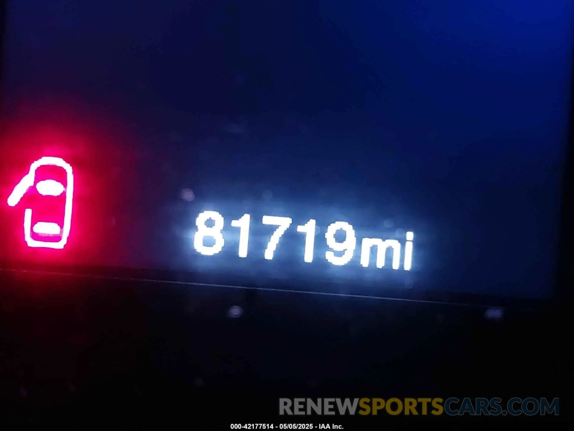 14 fotografías del automóvil dañado ZACNJBBB1KPK73892 JEEP RENEGADE 2019