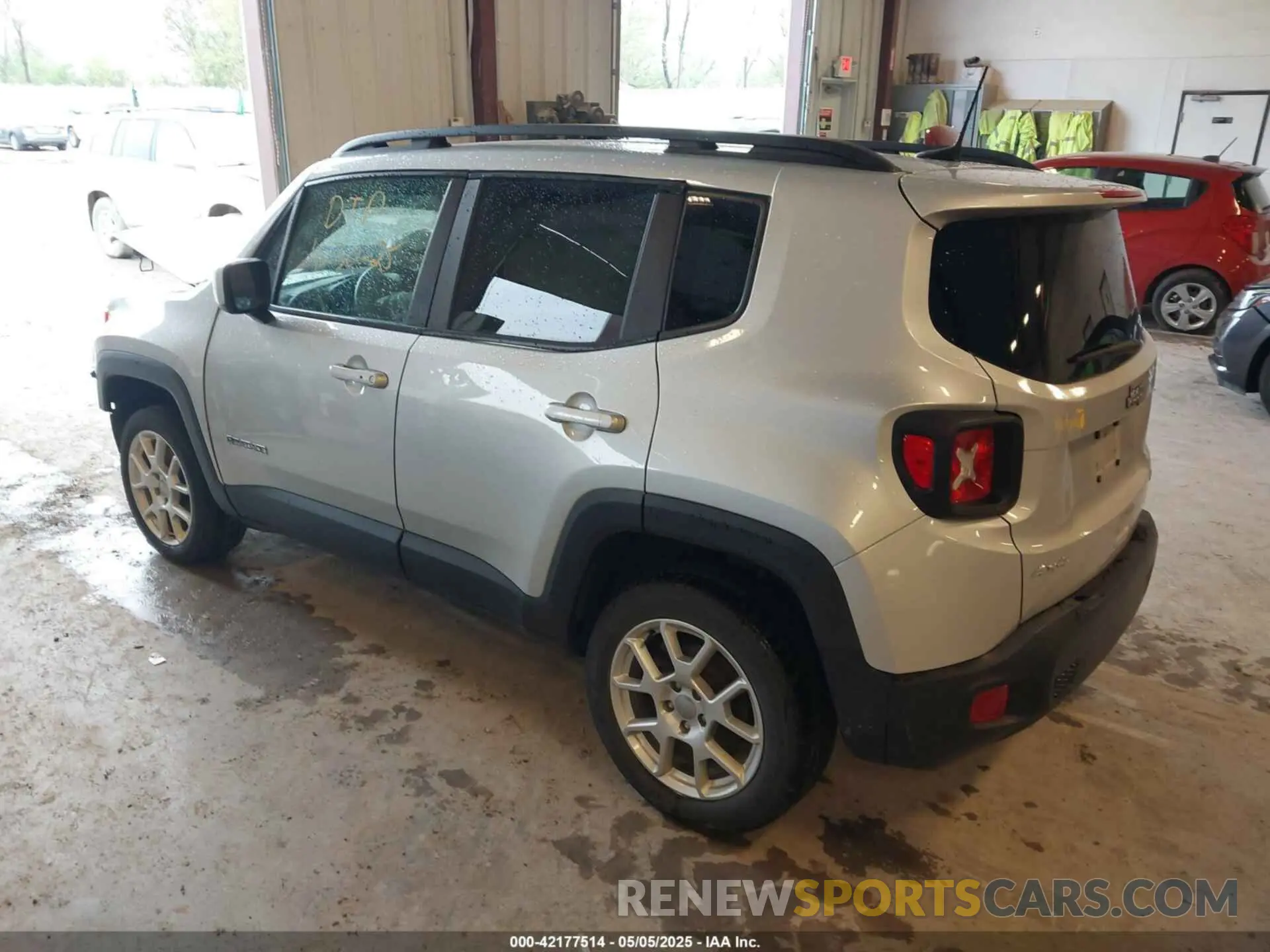 3 fotografías del automóvil dañado ZACNJBBB1KPK73892 JEEP RENEGADE 2019