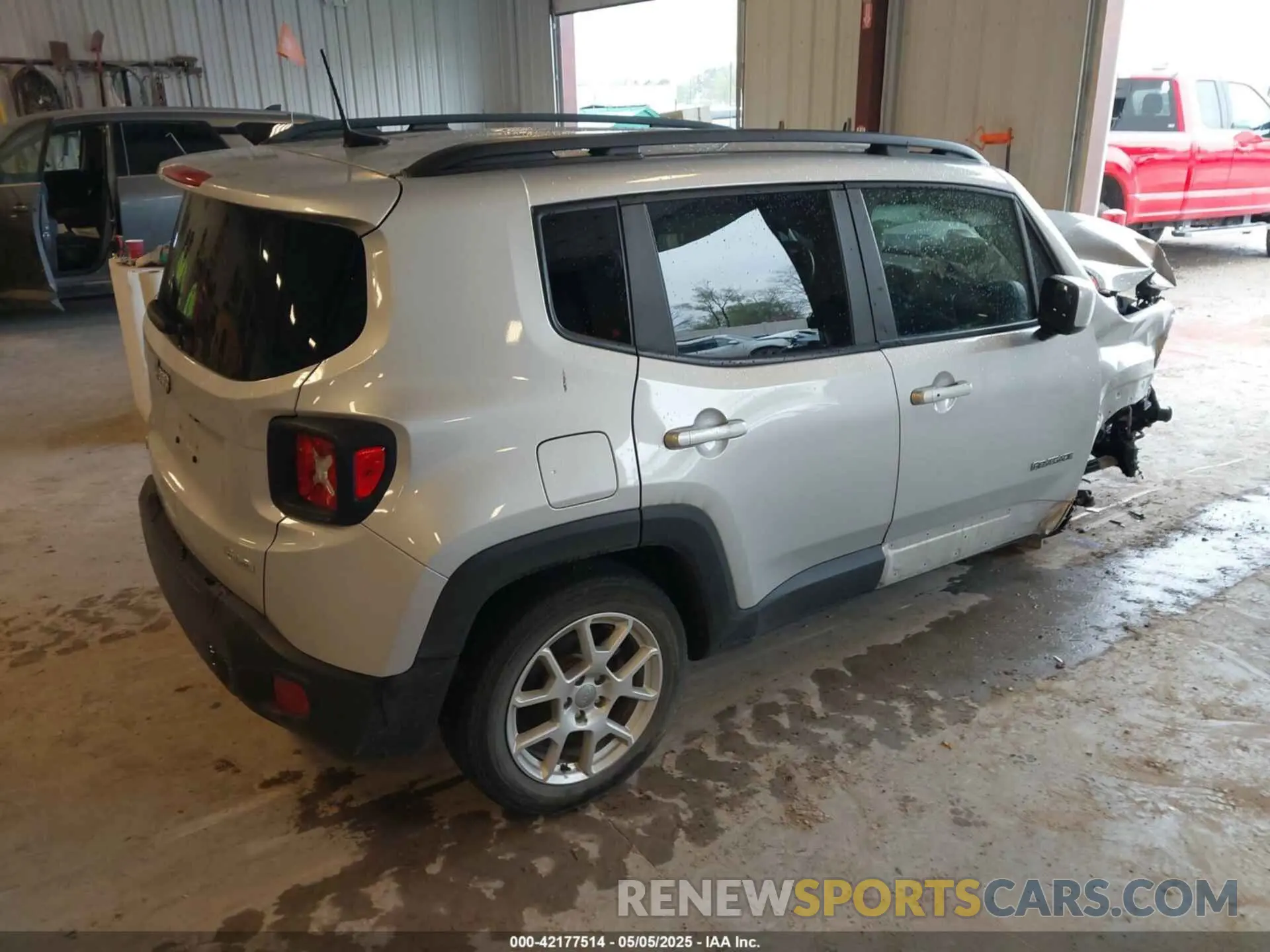4 fotografías del automóvil dañado ZACNJBBB1KPK73892 JEEP RENEGADE 2019