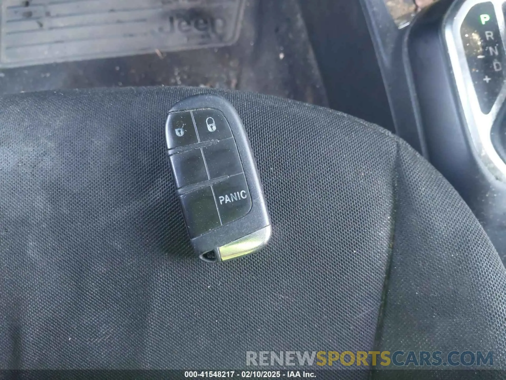 11 fotografías del automóvil dañado ZACNJBBB3KPK42045 JEEP RENEGADE 2019