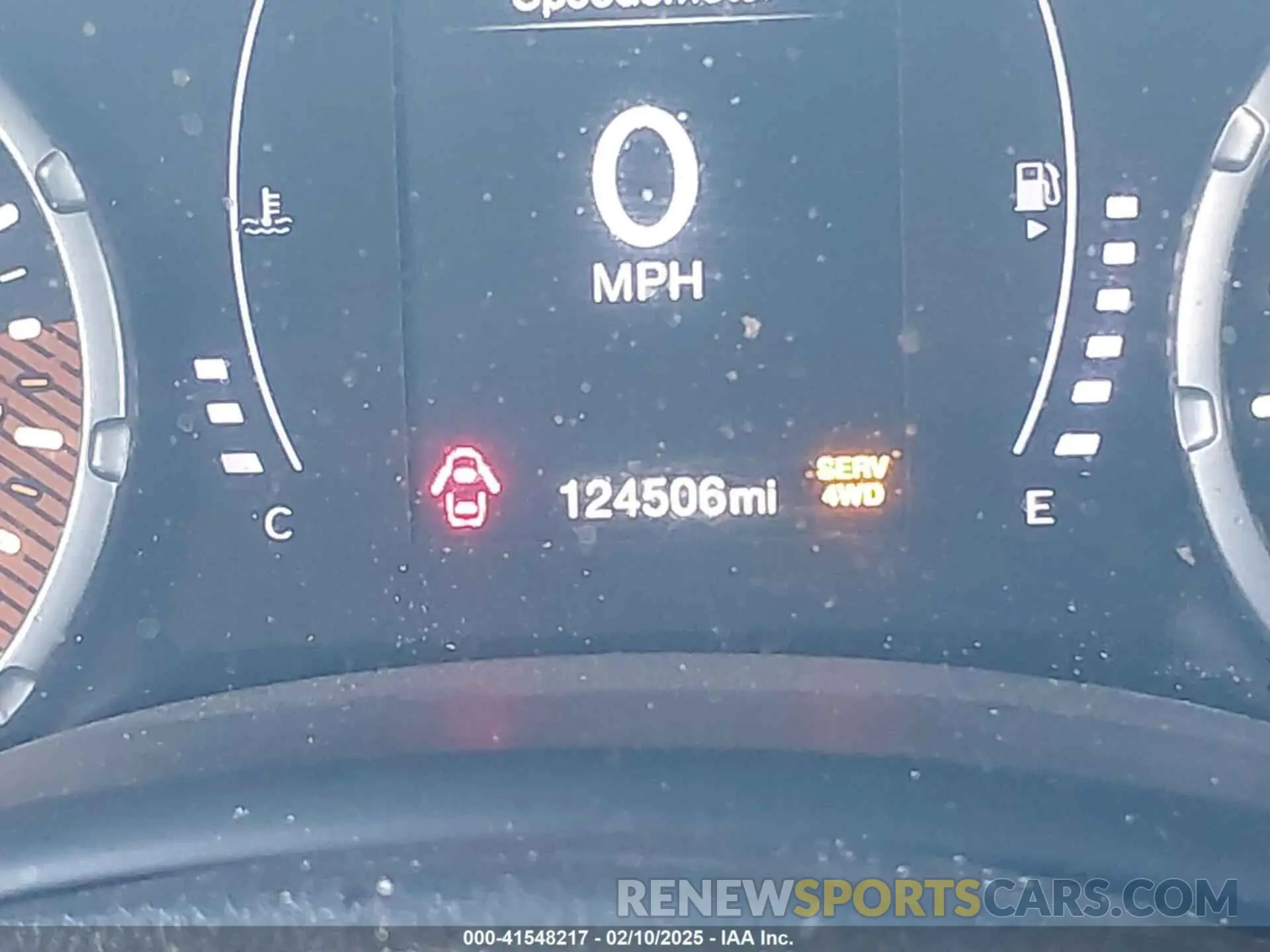 16 fotografías del automóvil dañado ZACNJBBB3KPK42045 JEEP RENEGADE 2019