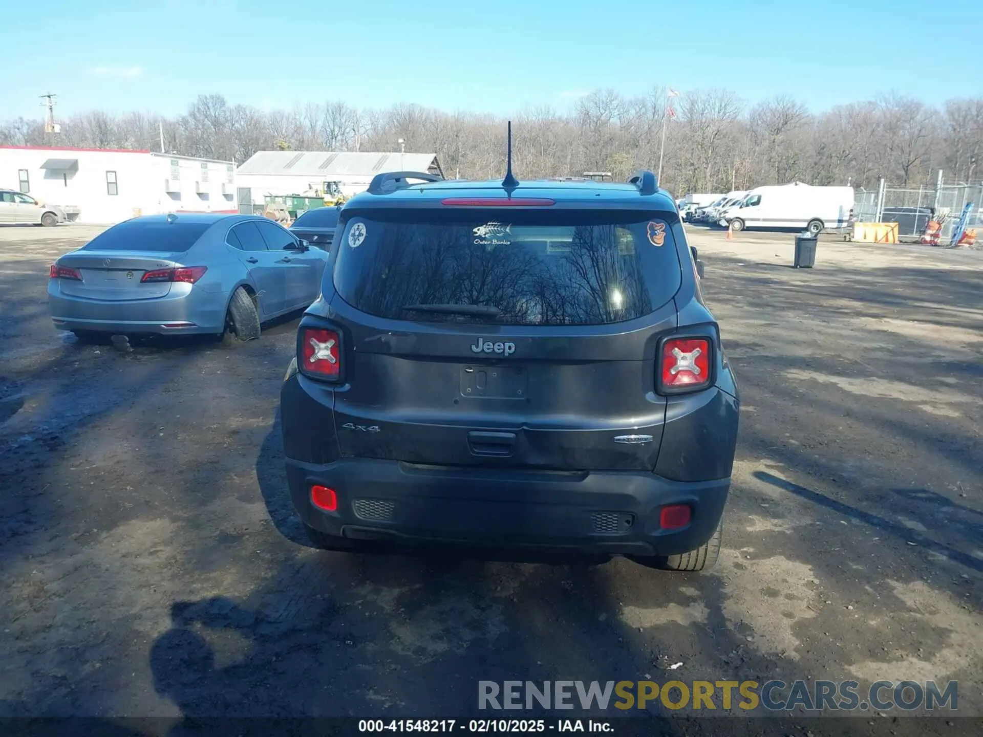 17 fotografías del automóvil dañado ZACNJBBB3KPK42045 JEEP RENEGADE 2019