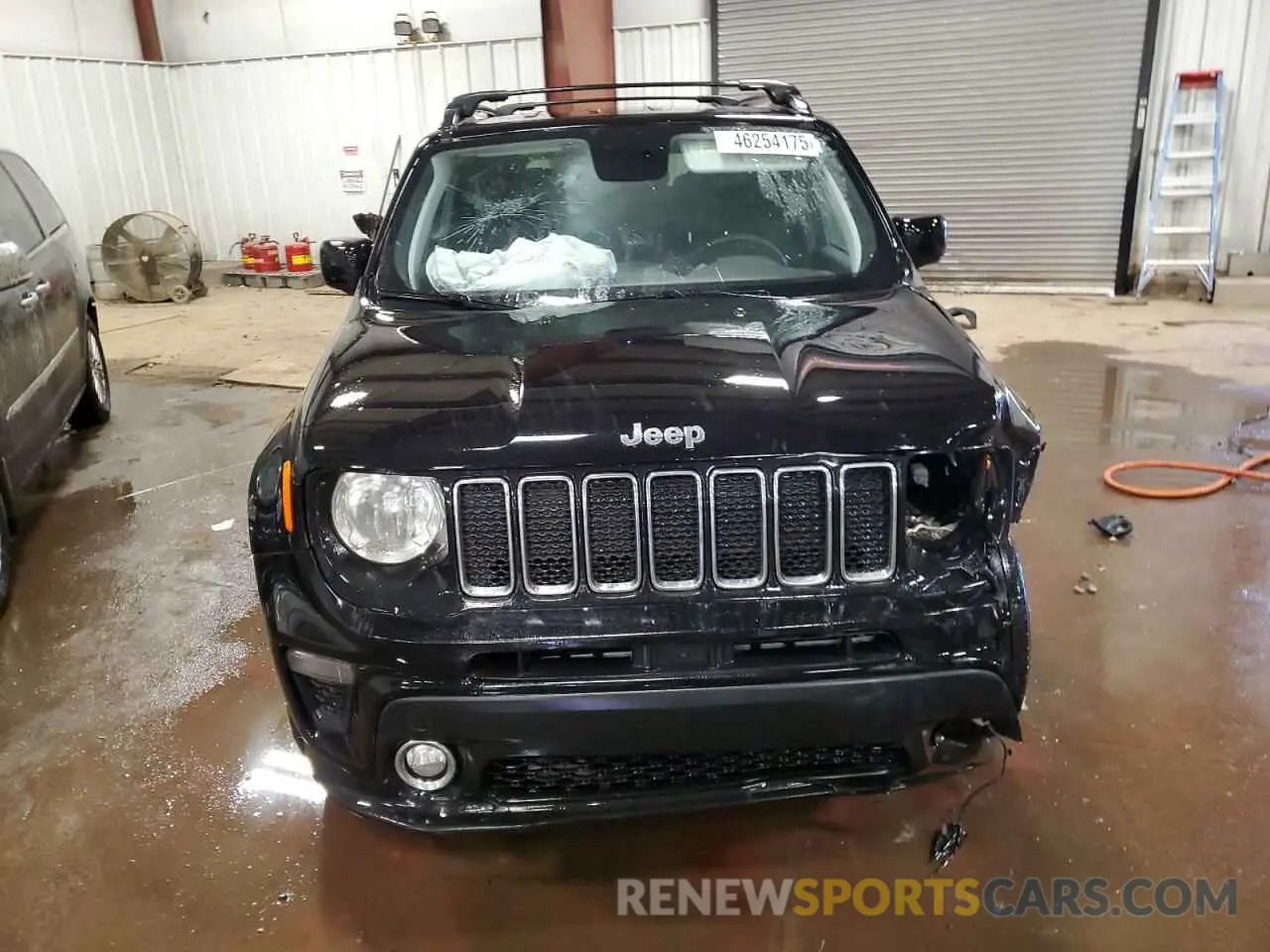 5 fotografías del automóvil dañado ZACNJBBB3KPK55703 JEEP RENEGADE 2019