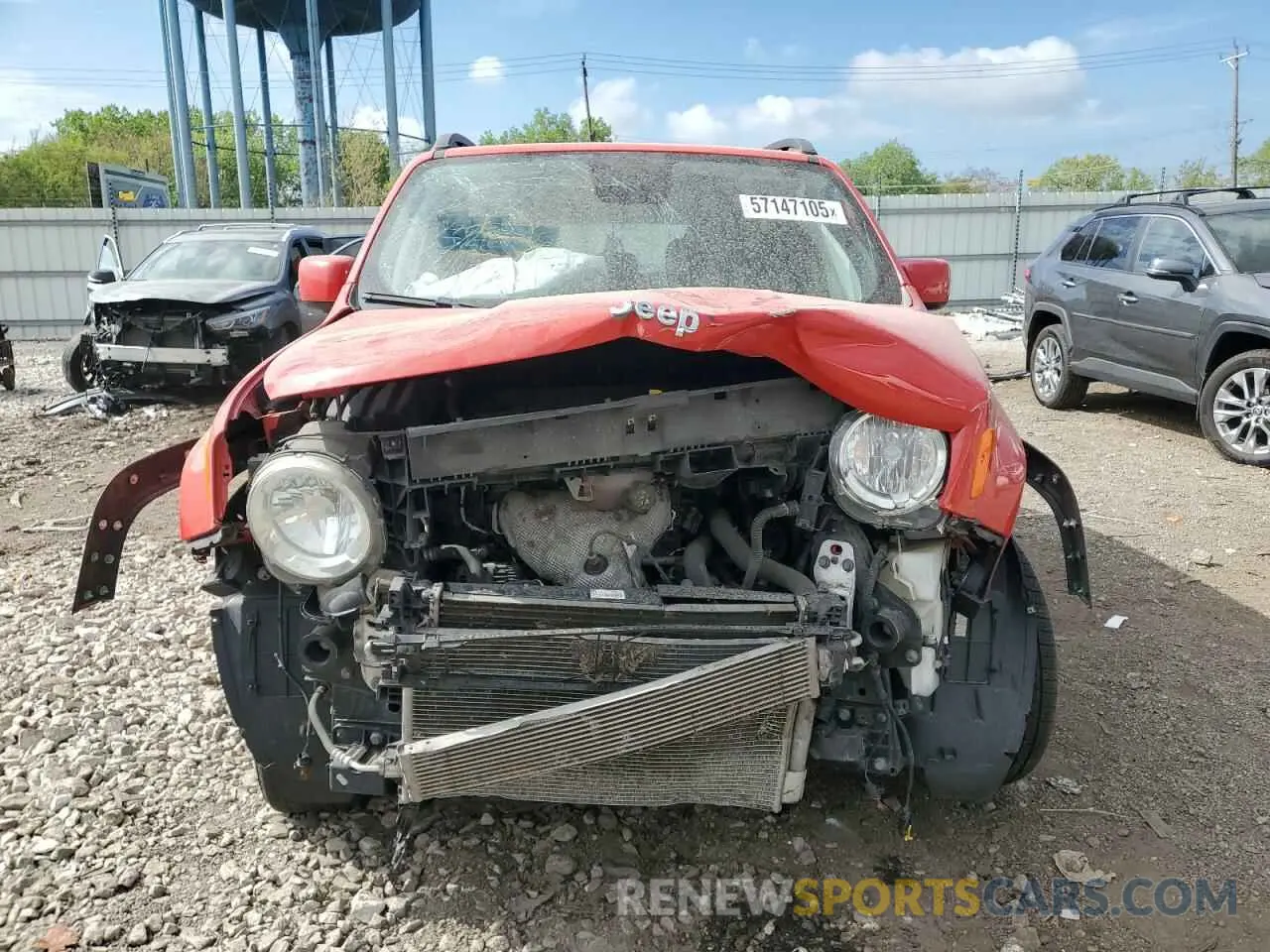 5 fotografías del automóvil dañado ZACNJBBB5KPK30611 JEEP RENEGADE 2019