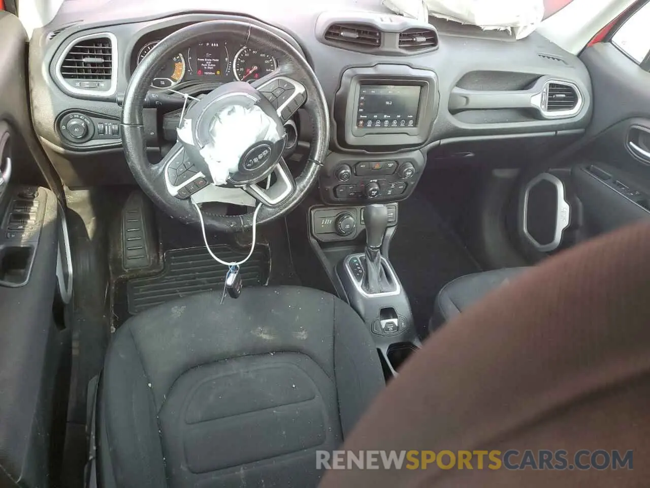 8 fotografías del automóvil dañado ZACNJBBB5KPK30611 JEEP RENEGADE 2019