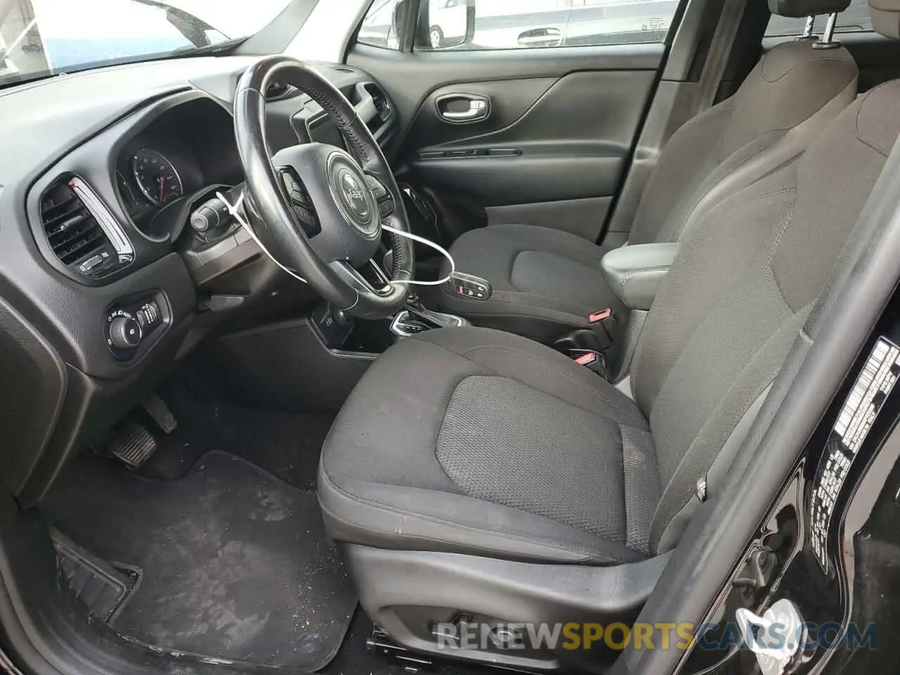 7 fotografías del automóvil dañado ZACNJBBB6KPK55288 JEEP RENEGADE 2019